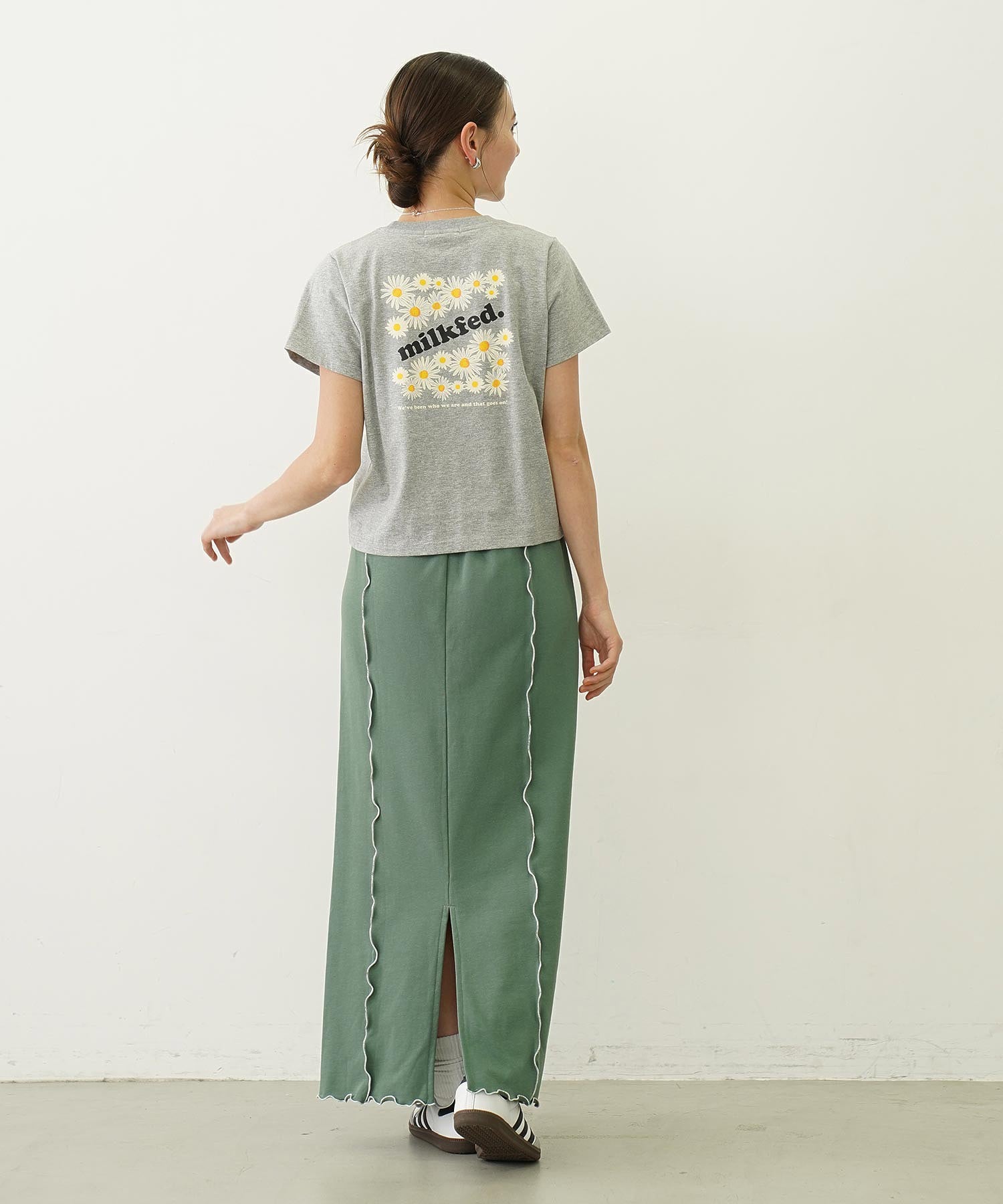 LETTUCE EDGE SWEAT SKIRT