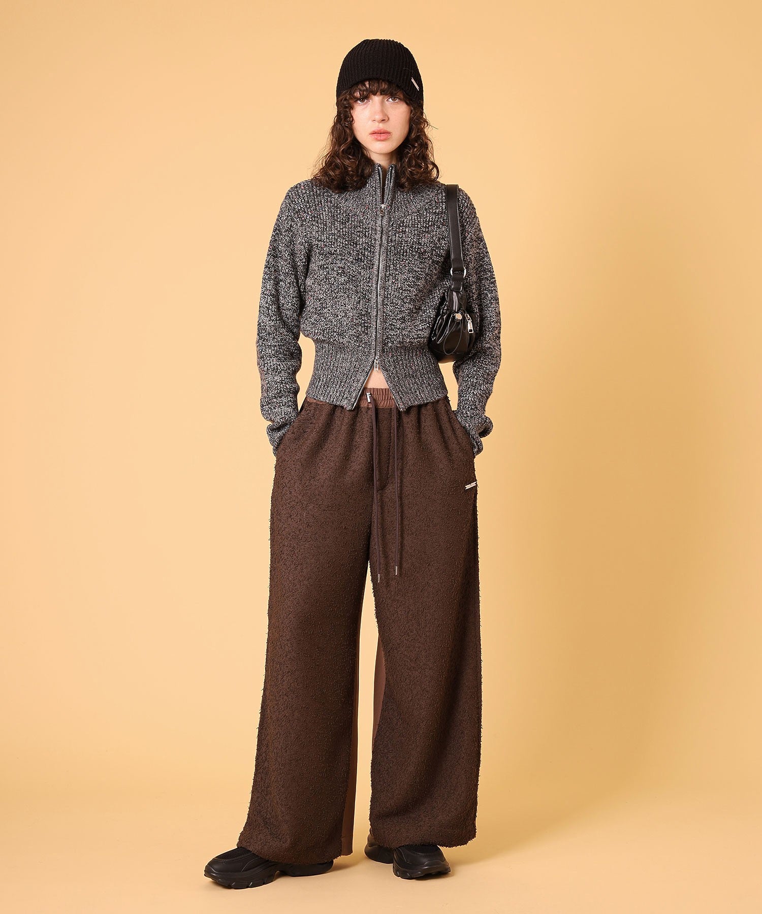 ネップジップアップセーター