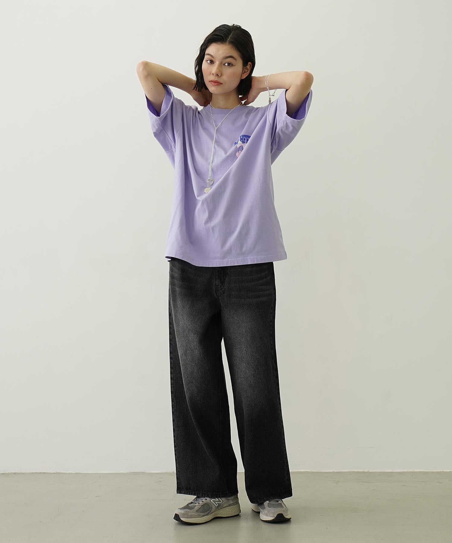 CHERRY AND RIBBON WIDE S/S TEE