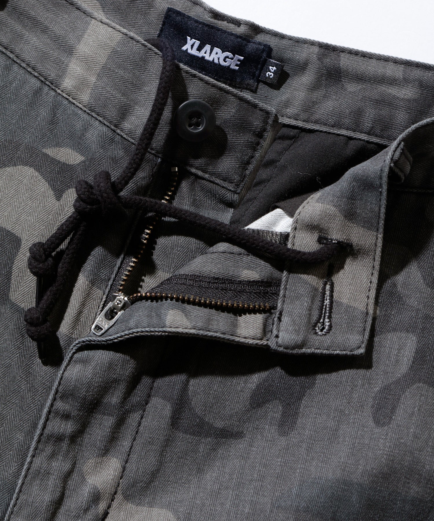 CAMO CARGO PANTS