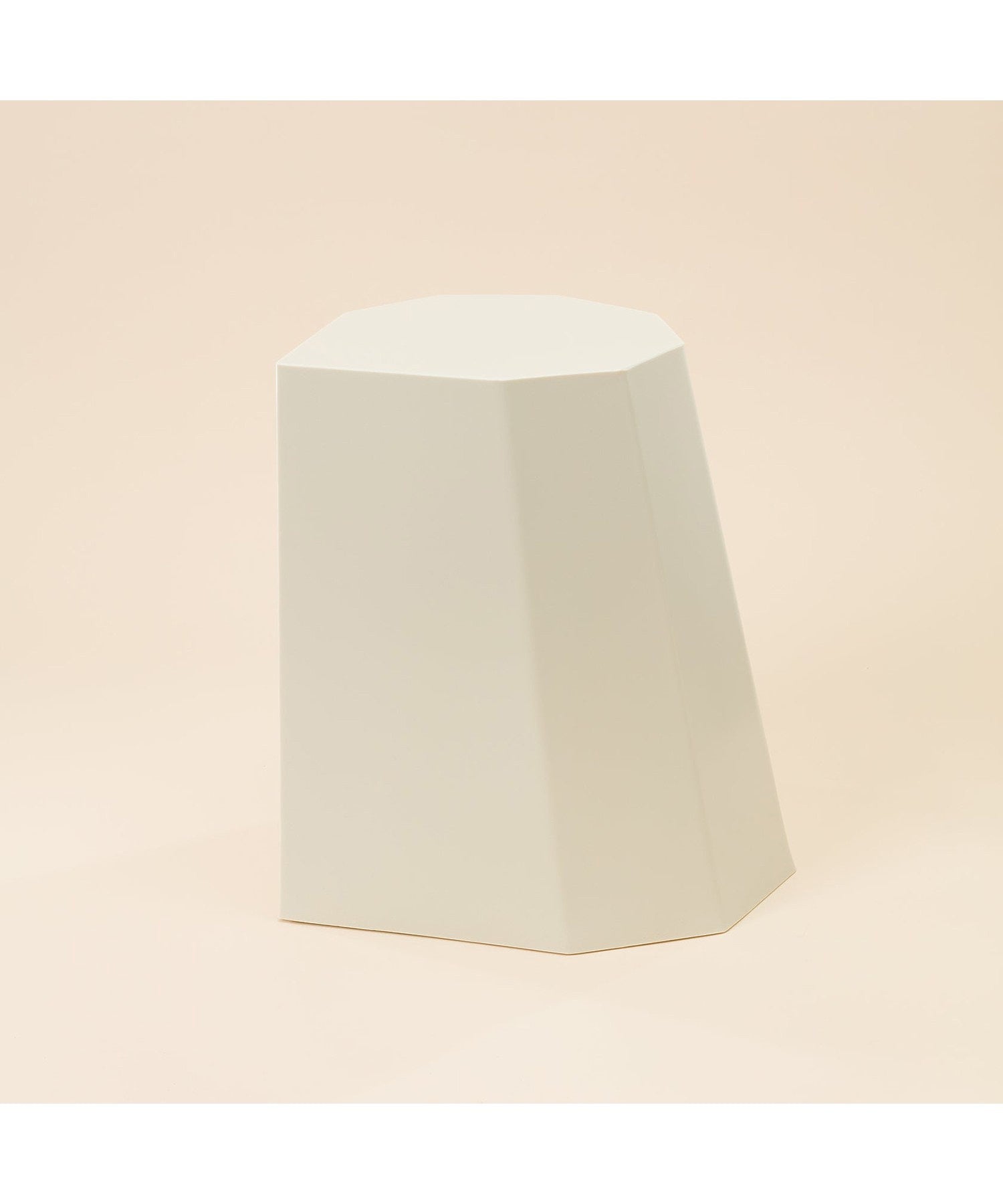 Arnold Circus Stool / Martino Gamper
