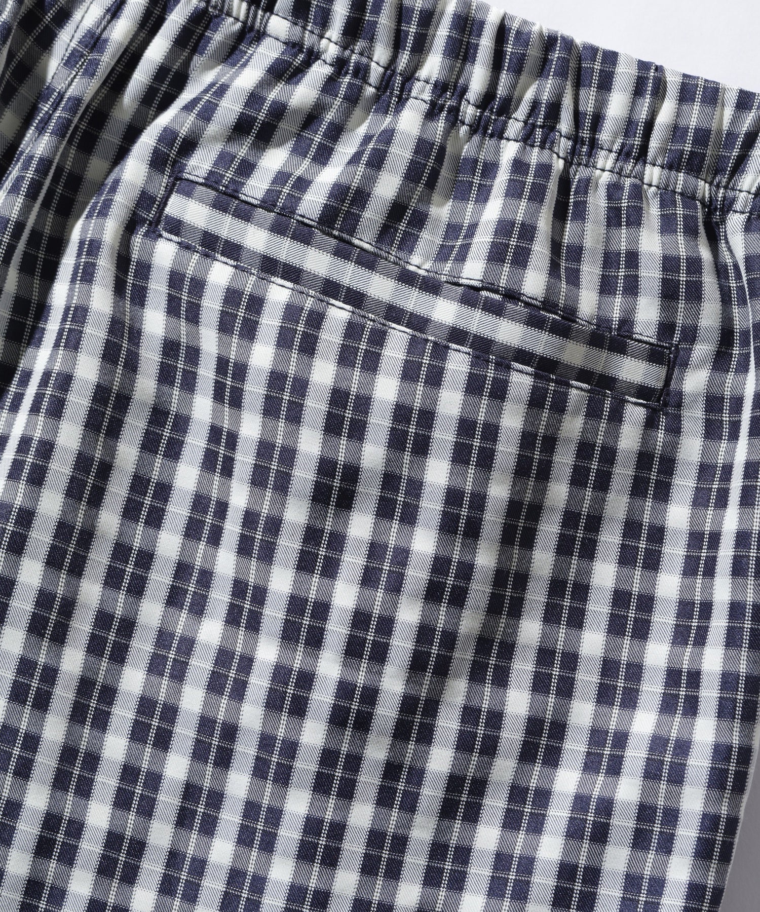 EASY CHECK SHORTS