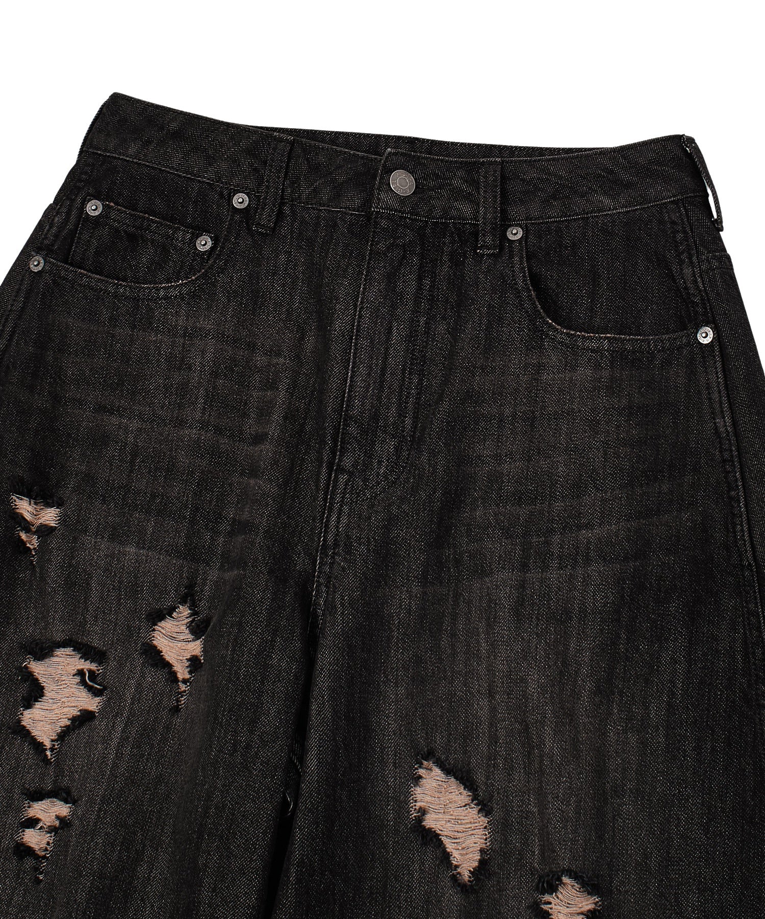 DISTRESSED BAGGY DENIM PANTS