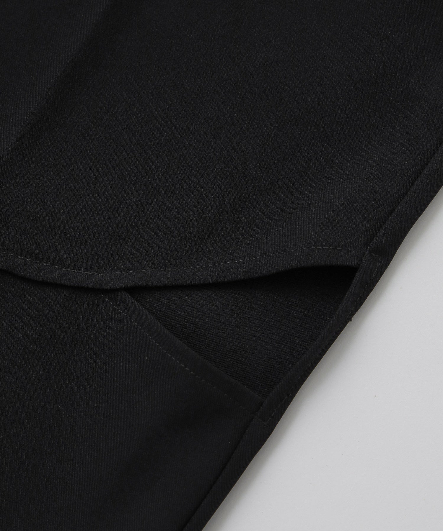 CURVED CUT PANELED PANTS