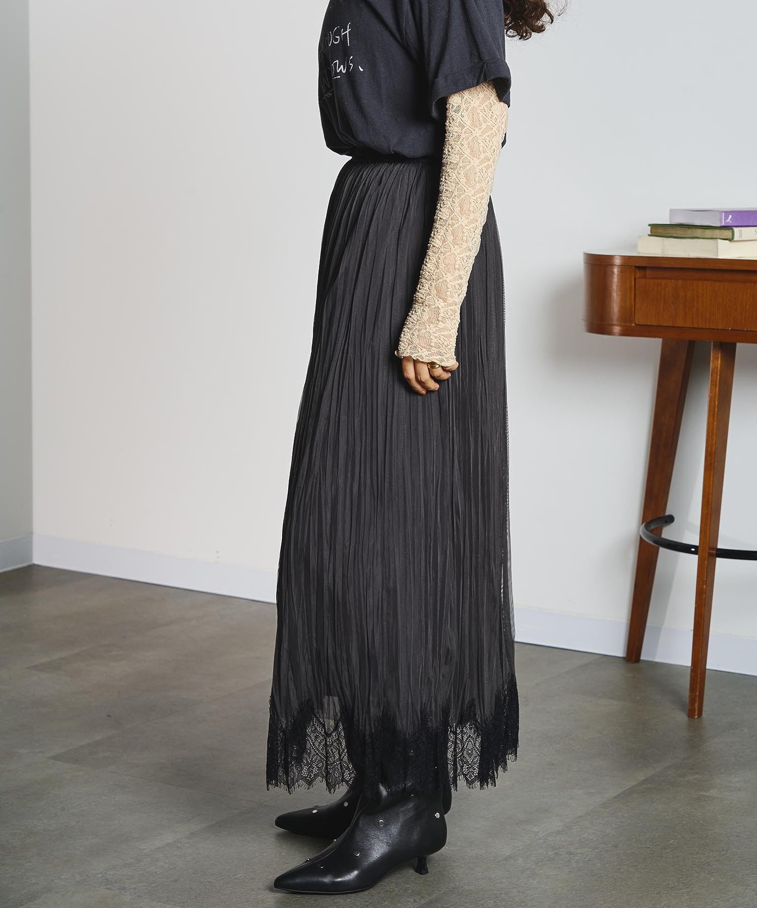 TULLE PLEATED SKIRT