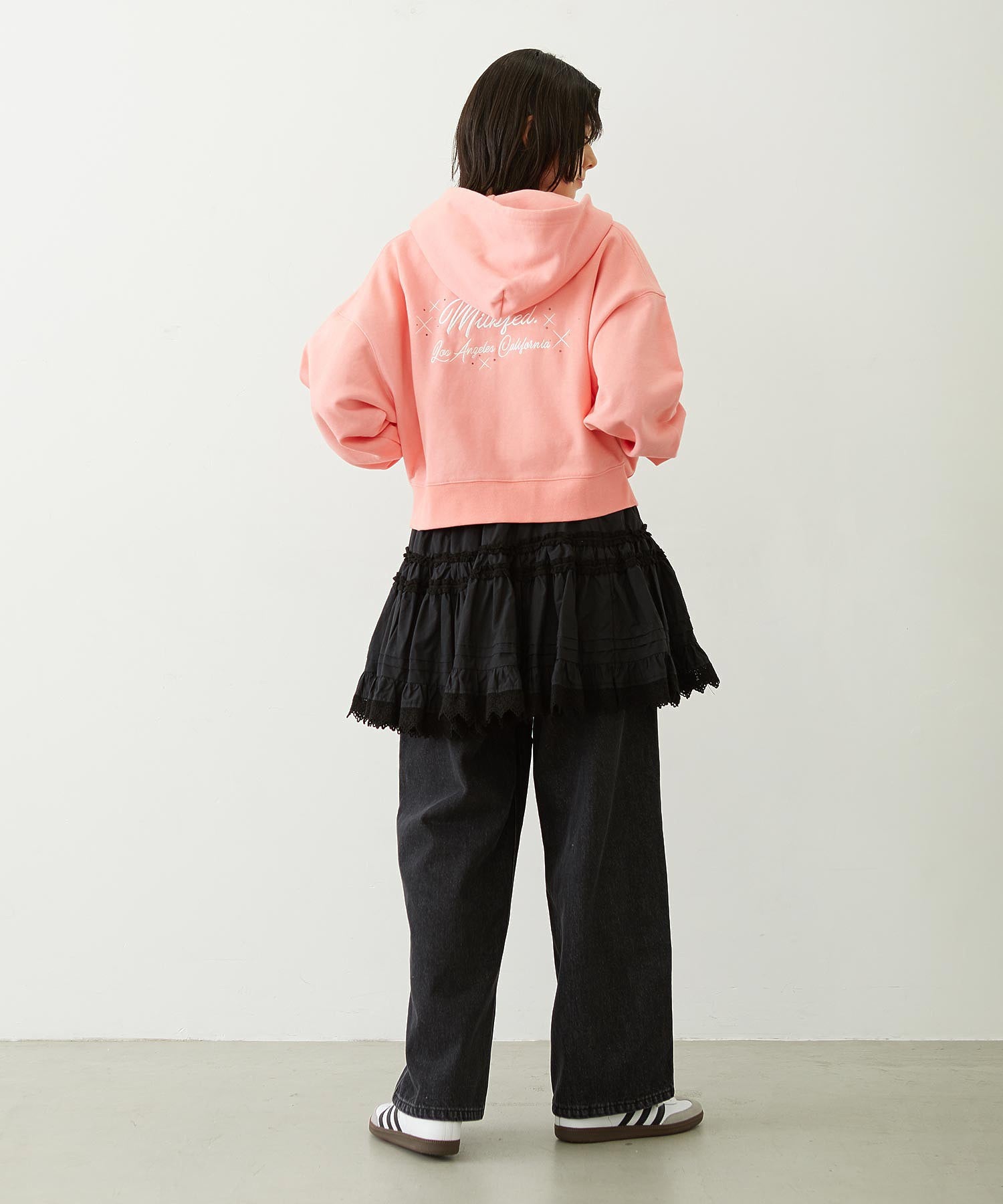 RHINESTONE LOGO SHORT ZIP UP HOODIE