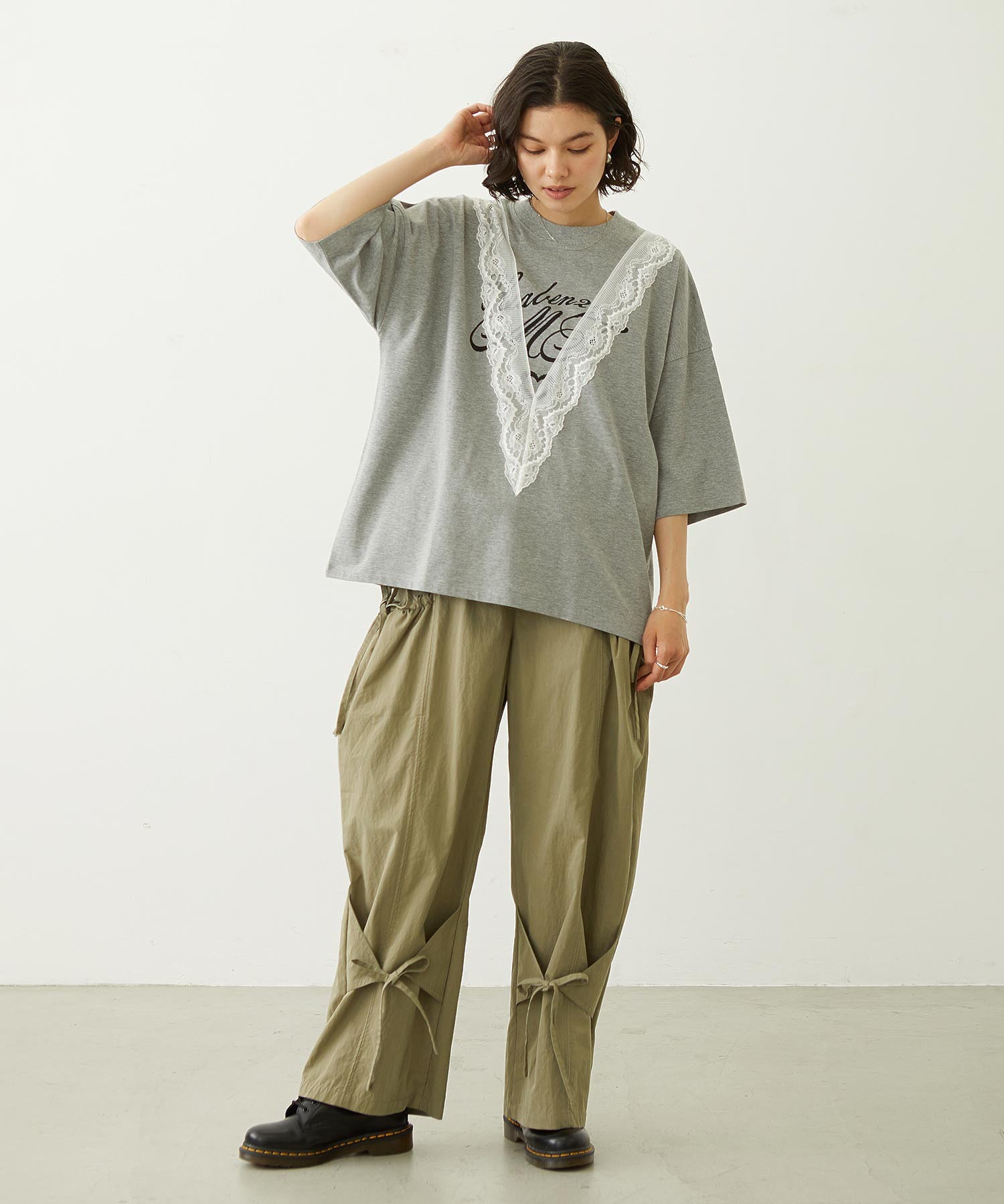 LACE S/S TOP