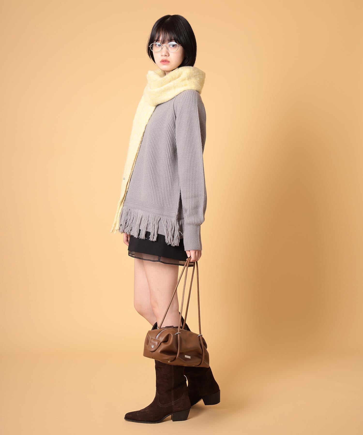 オーバーサイズフリンジニットプルオーバー