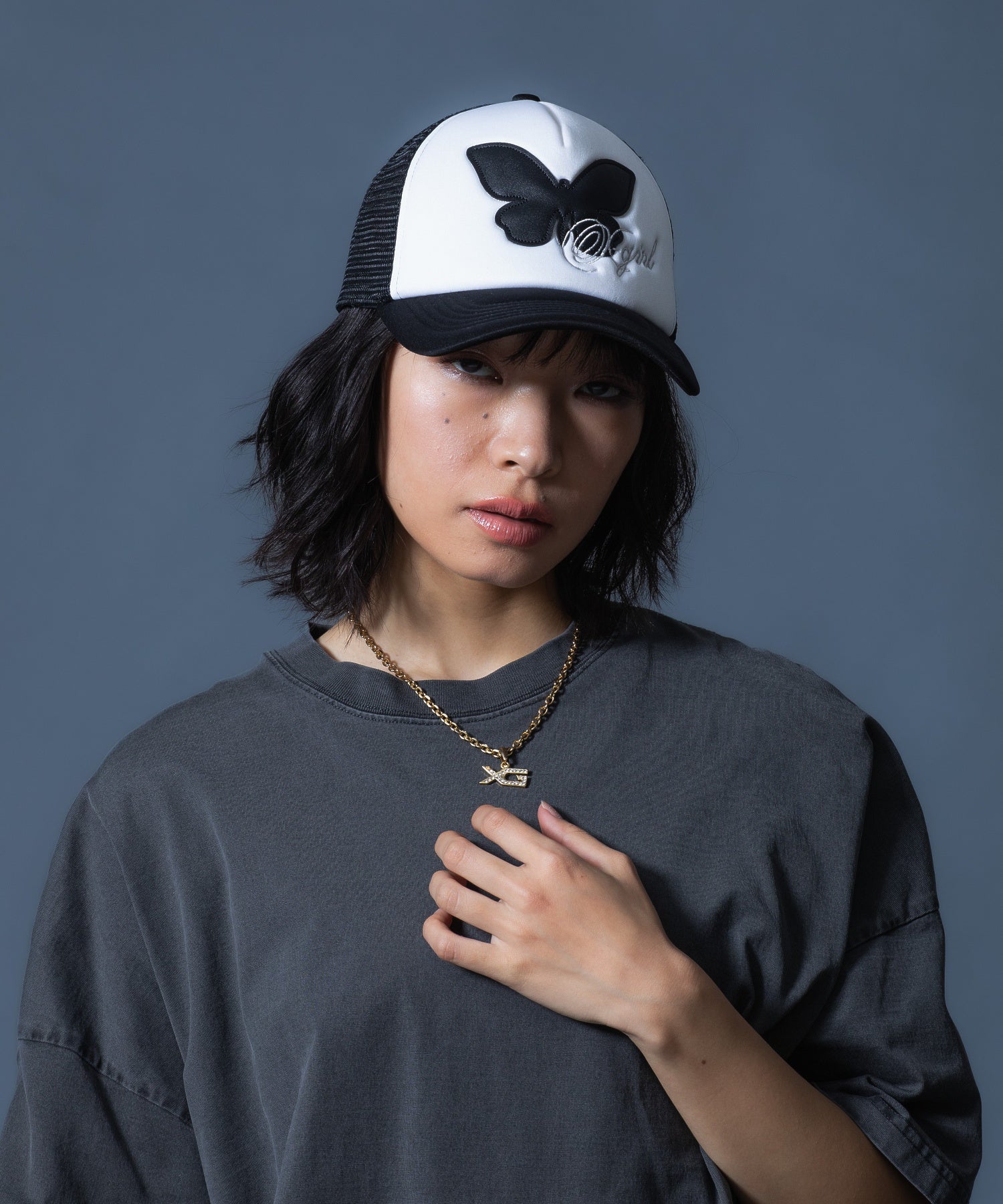 BUTTERFLY PATCH TRUCKER CAP