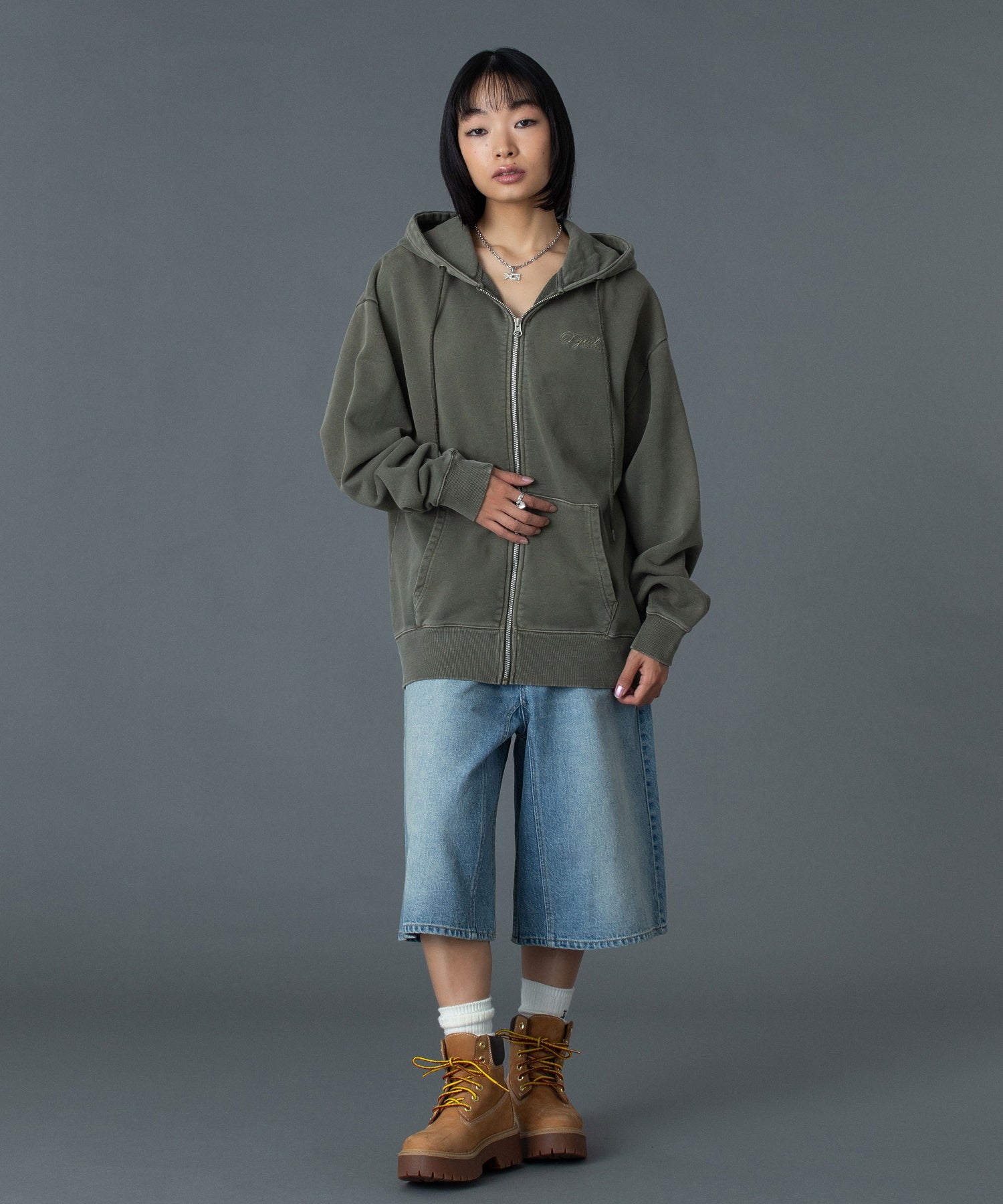 FLAP POCKET SHORTS