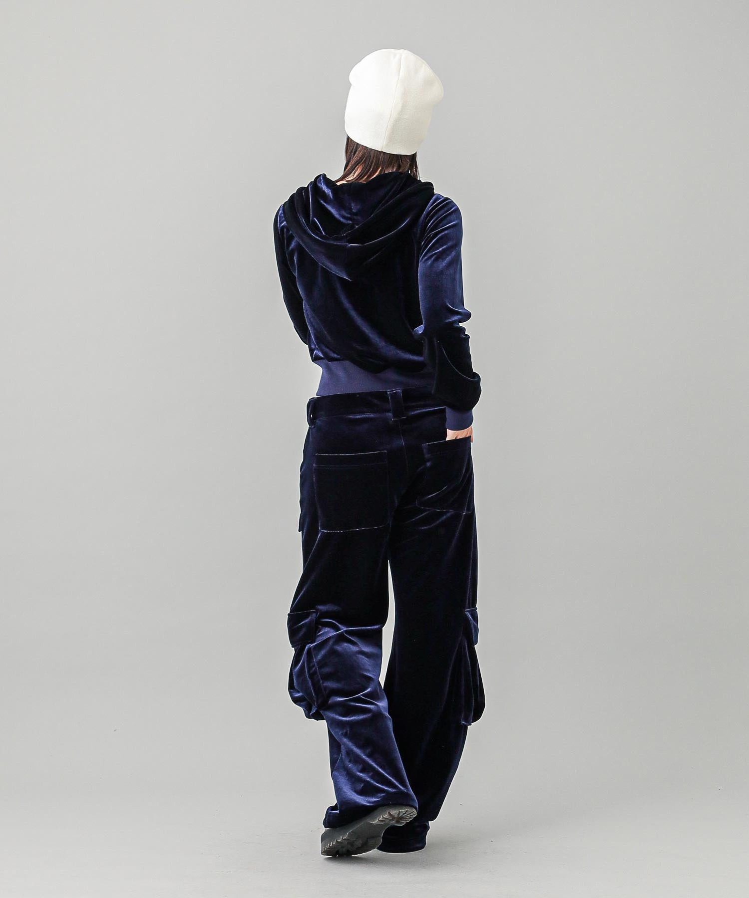 VELOUR ZIP UP HOODIE