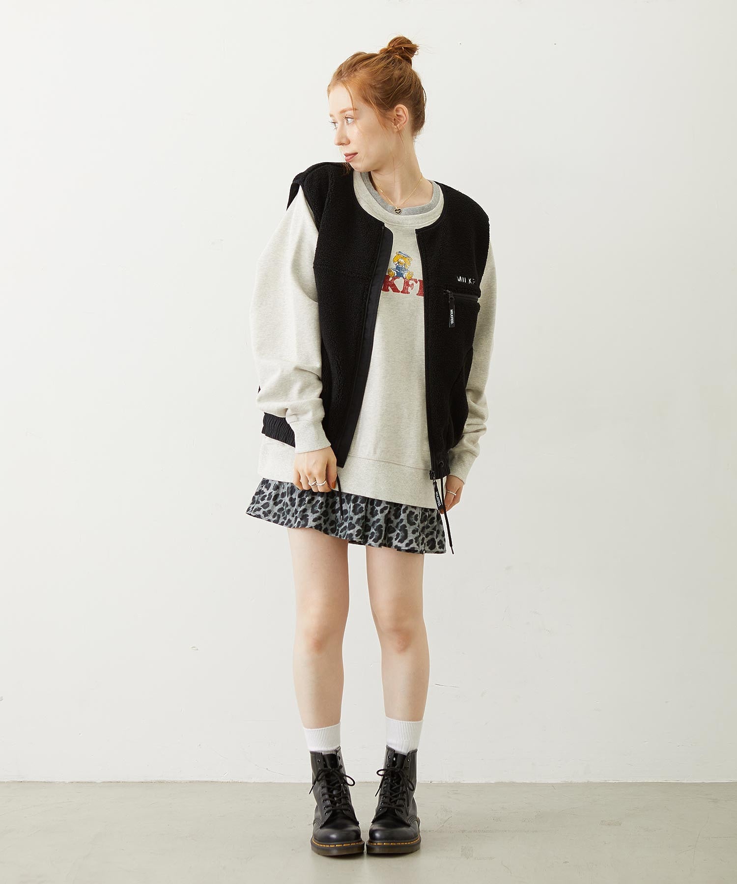 BAR LOGO BOA VEST