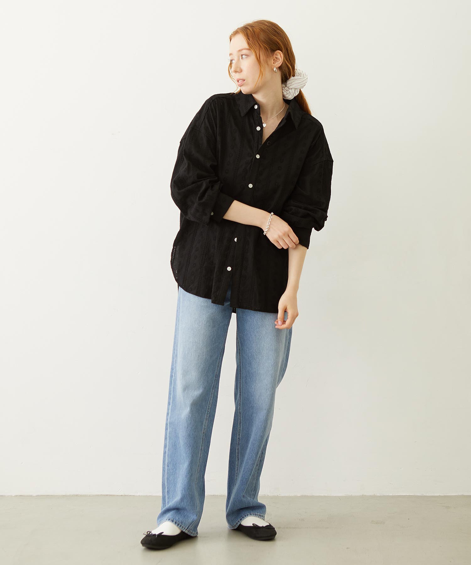 MILKFED. EMBROIDERED DENIM PANTS