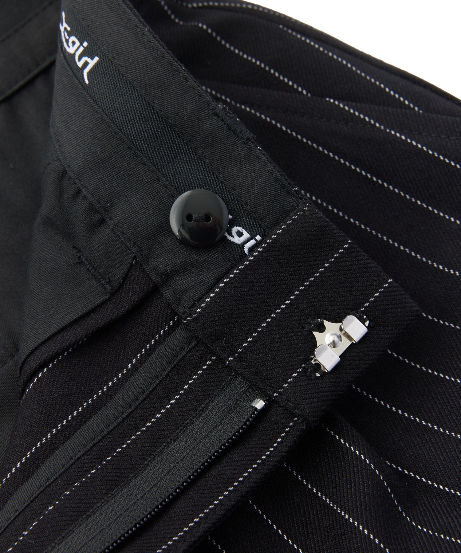 STRIPED BUGGY SHORTS
