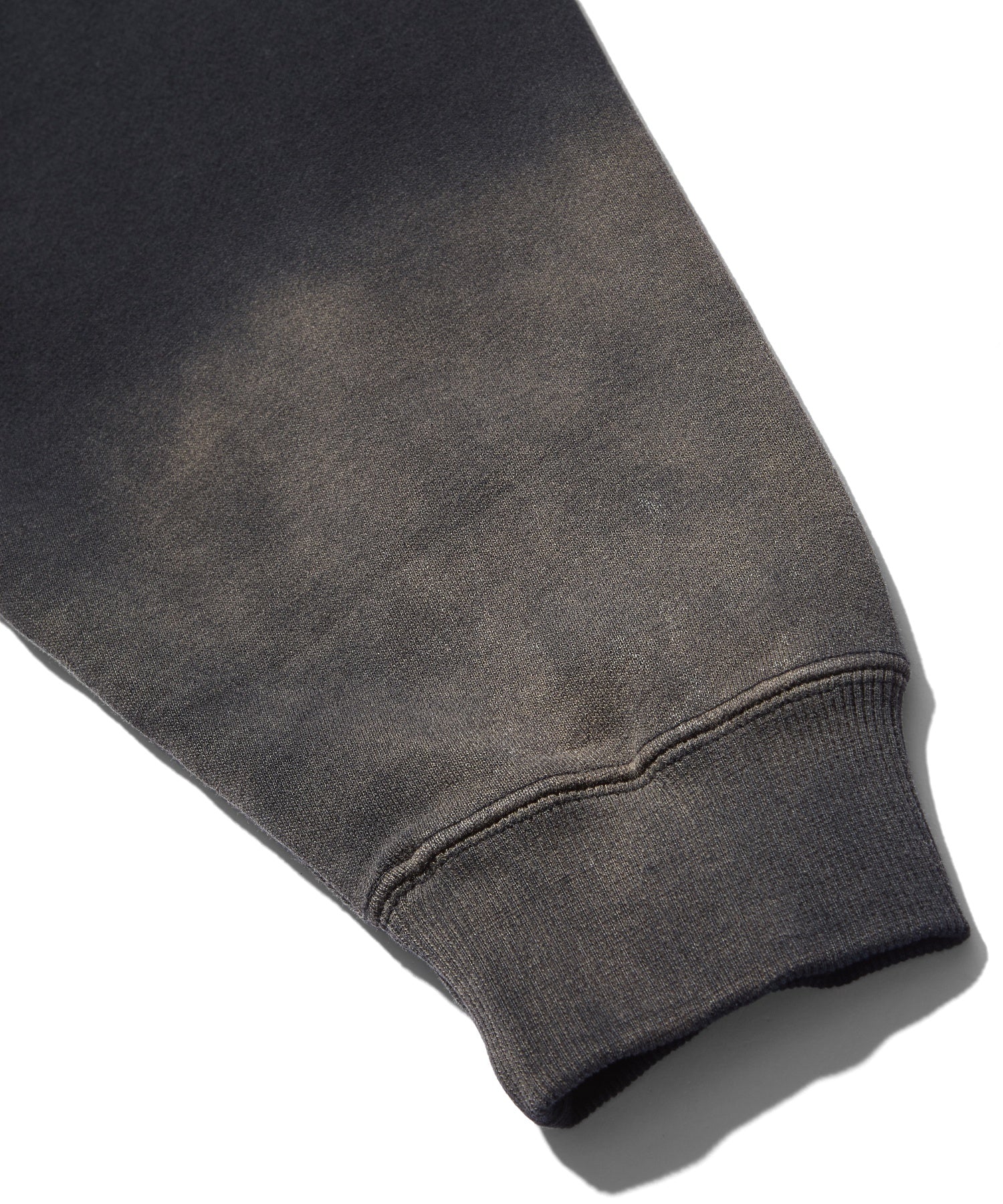GRADIENT SPRAY OPEN-SHOULDER SWEATSHIRT