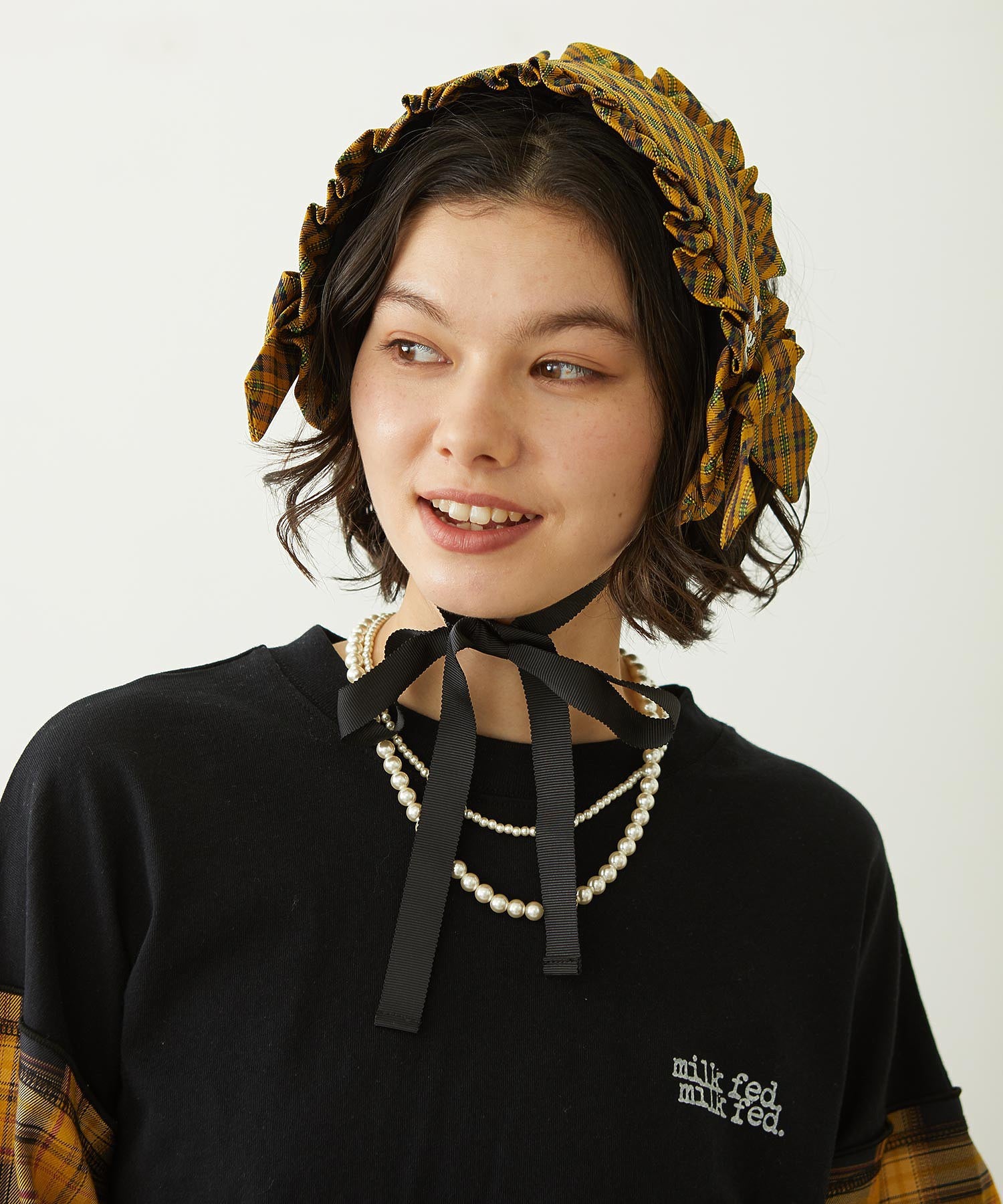 FRILLED TARTAN EARMUFFS