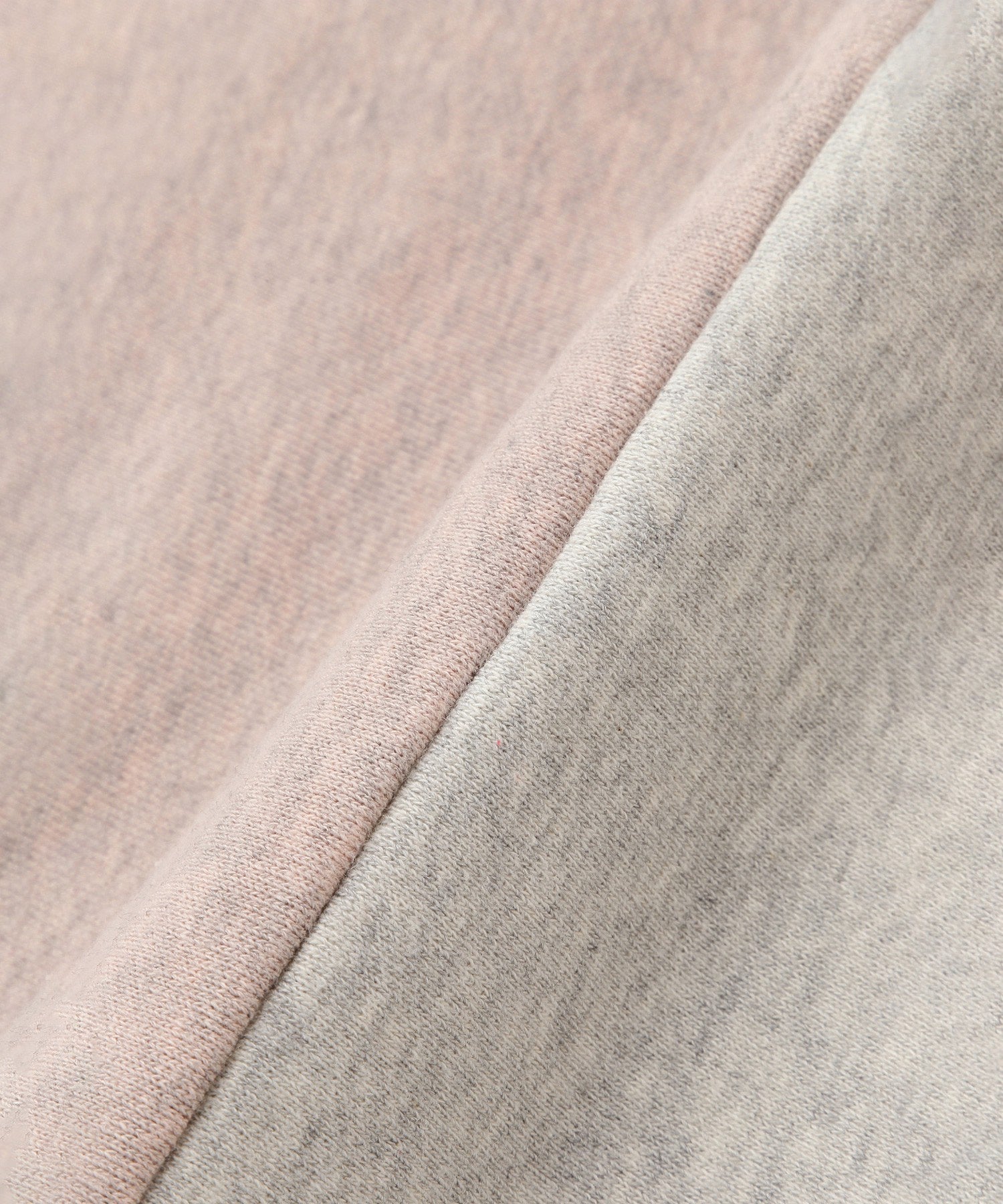 ヴィンテージロゴリメイクライクトップス