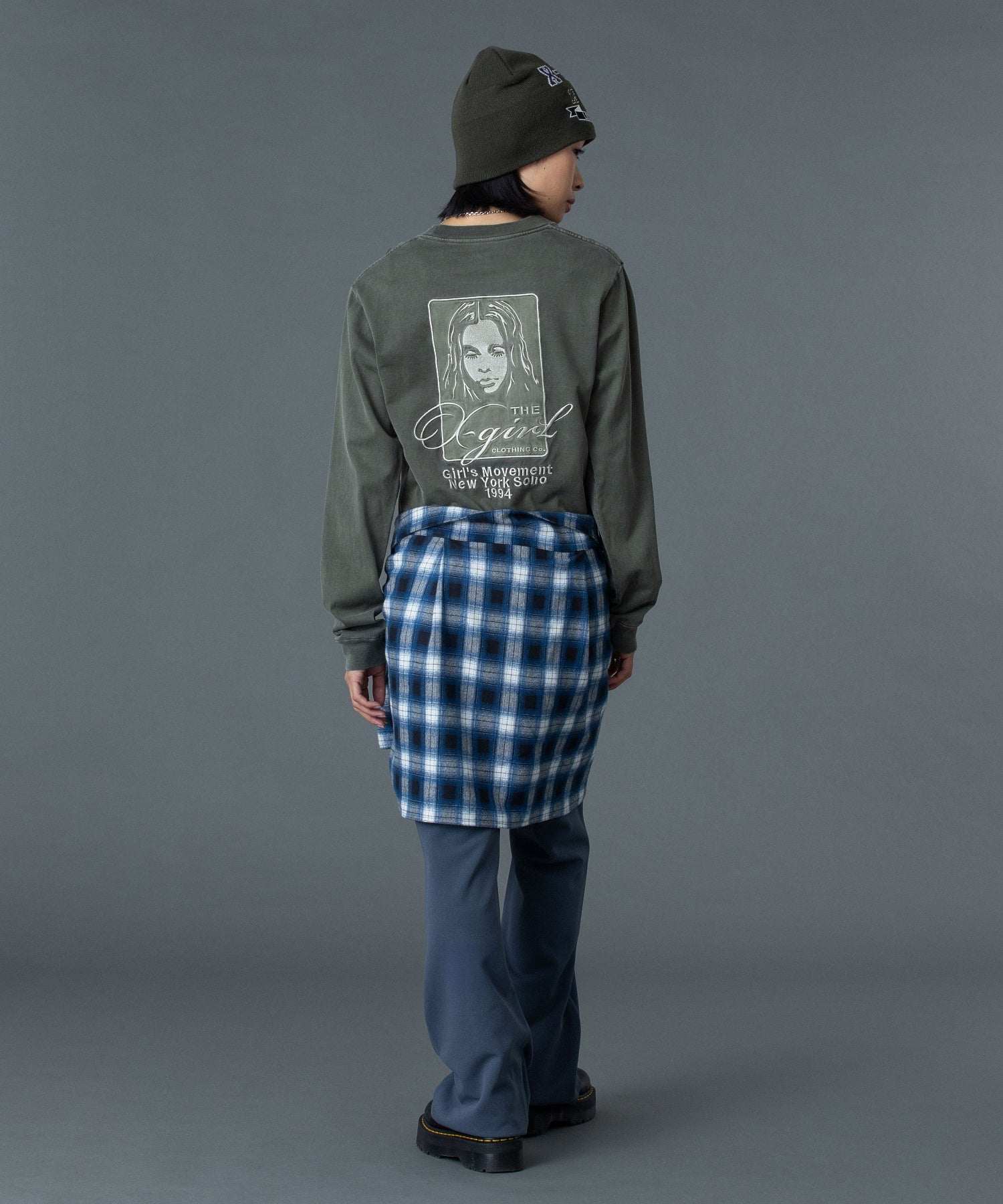 PIGMENT DYED FACE AND LOGO SQUARE PATCH L/S TEE