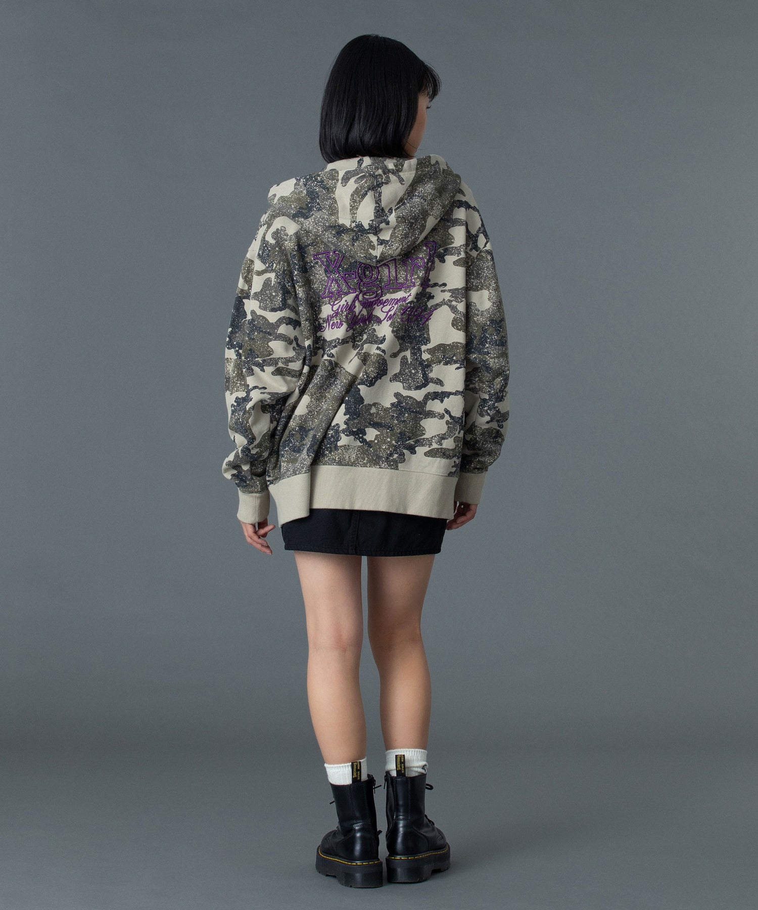 EMBROIDERED LOGO ZIP UP SWEAT HOODIE