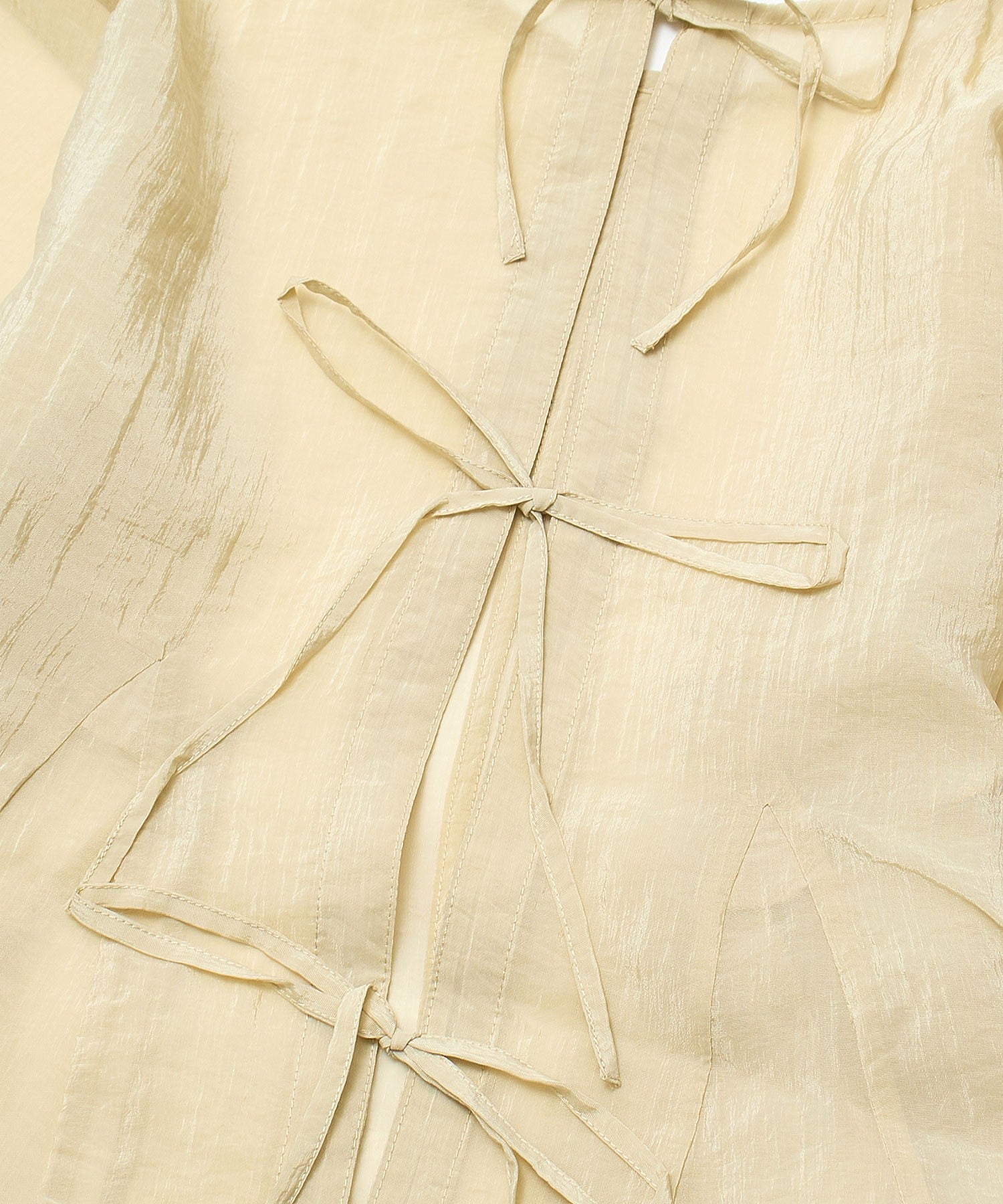 BACK RIBBON BLOUSE