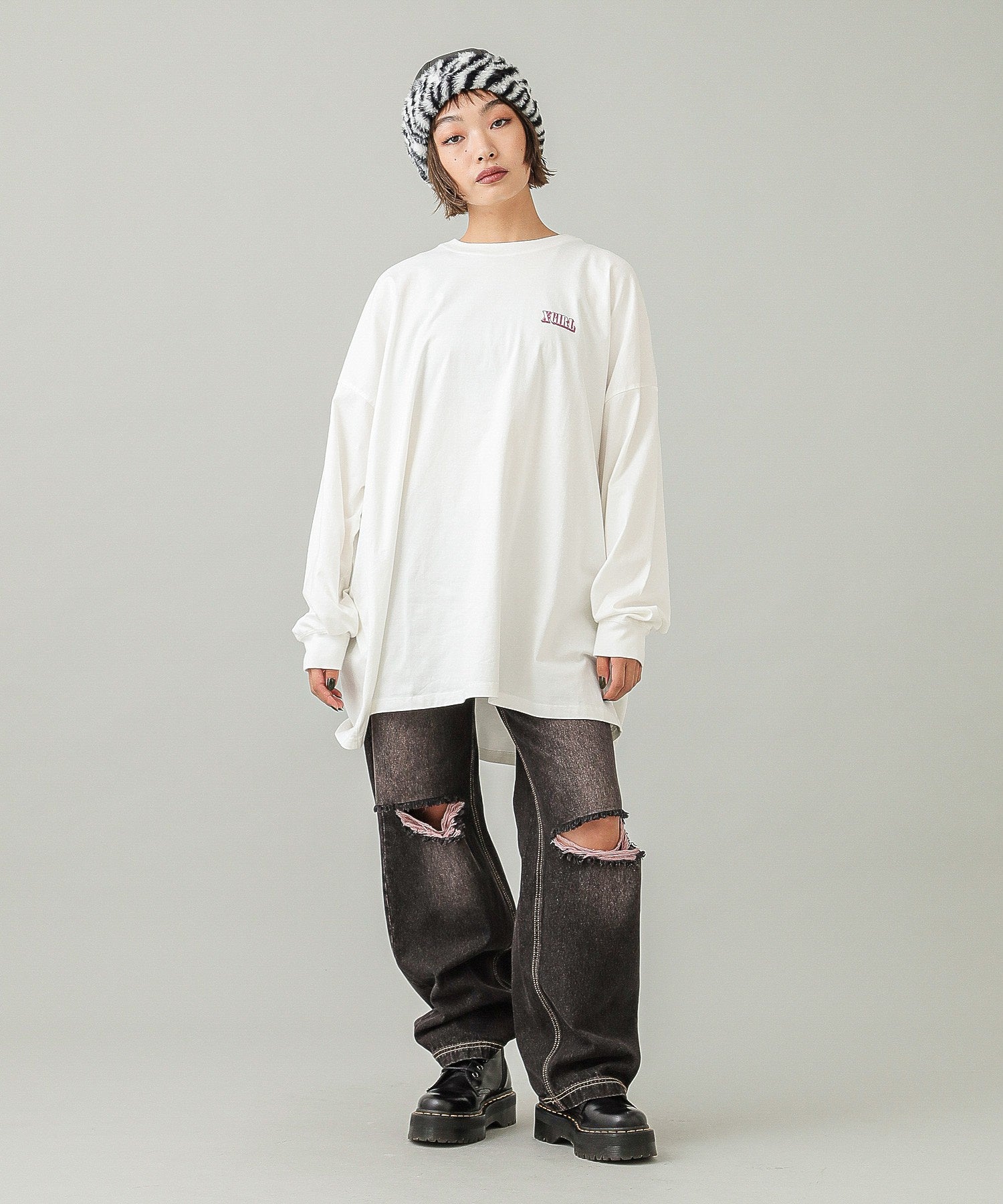 CIRCLE BACKGROUND FACE LOGO L/S BIG TEE DRESS