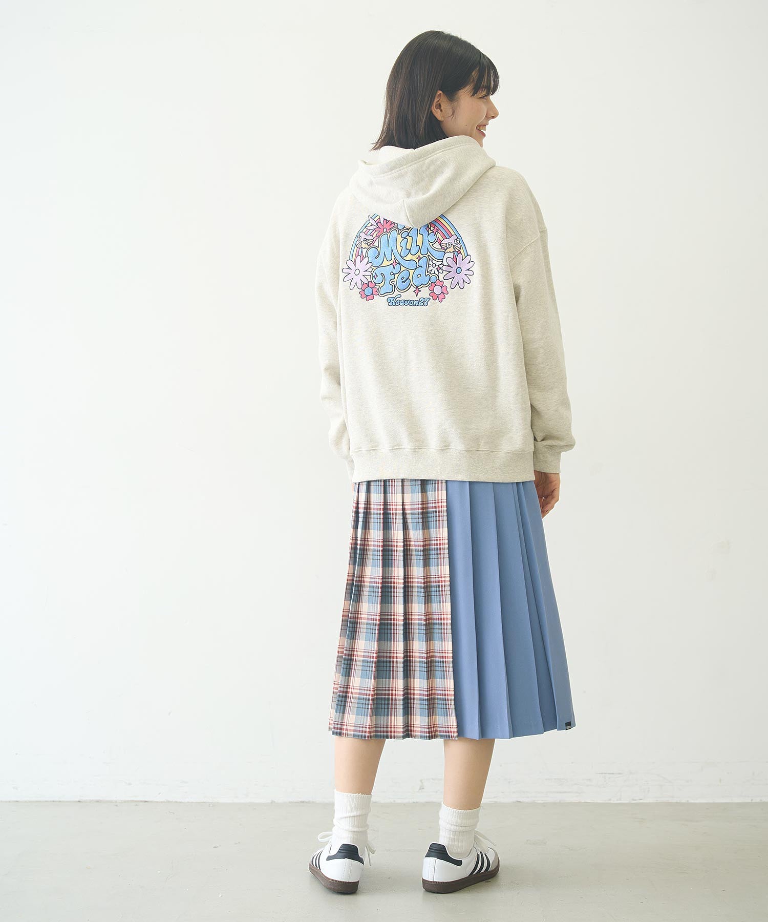 EMBROIDERD 70s LOGO SWEAT HOODIE