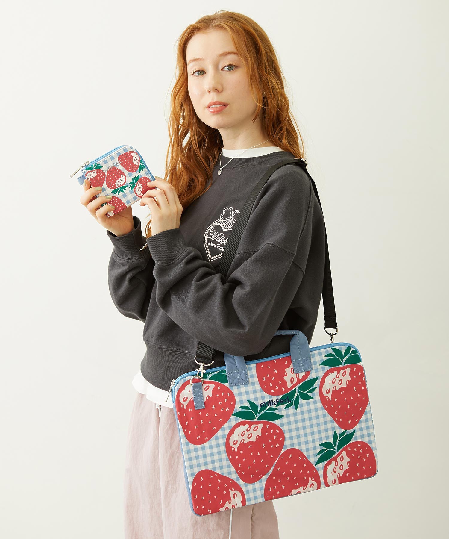 STRAWBERRY PC CASE