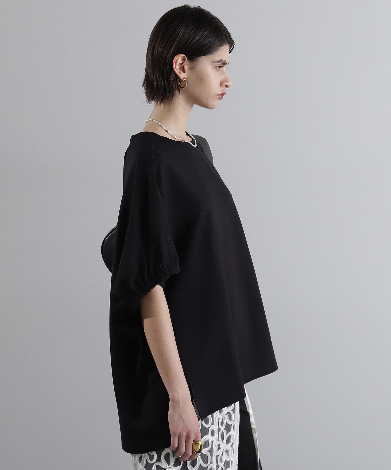 ボックスシルエットカットソー