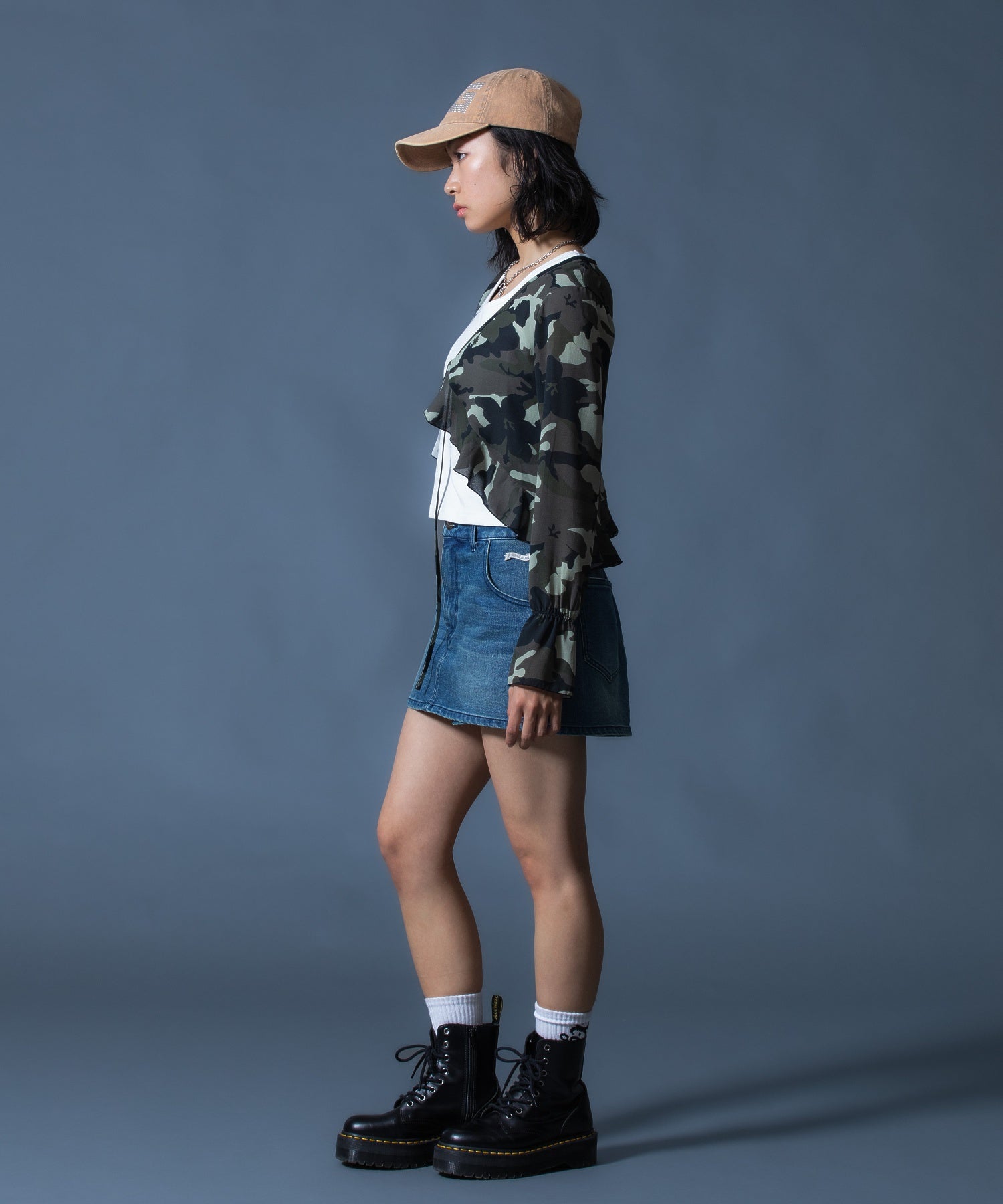 LOGO MARK STUDDED 6PANEL CAP