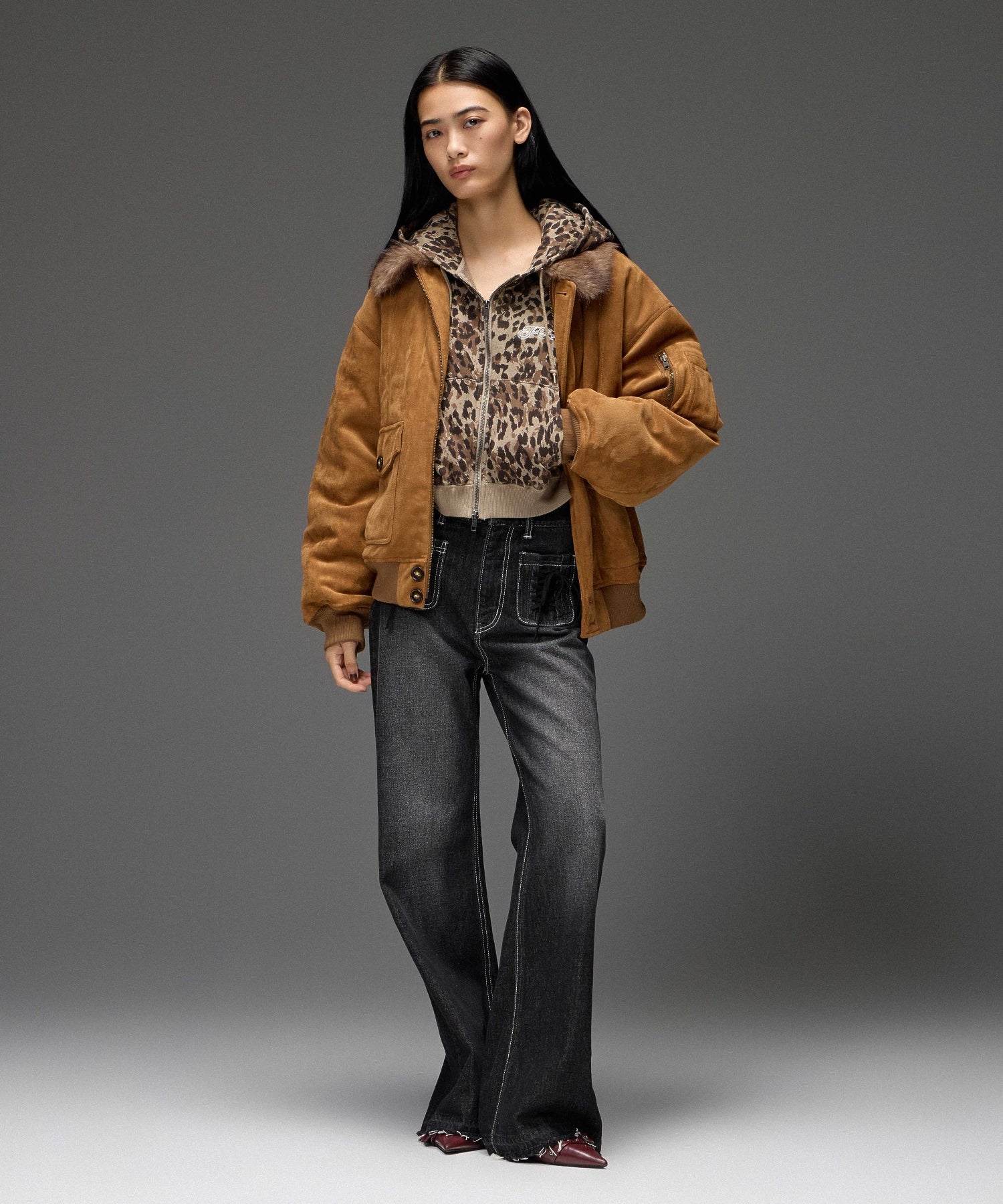 HEART POCKET FLARE DENIM PANTS