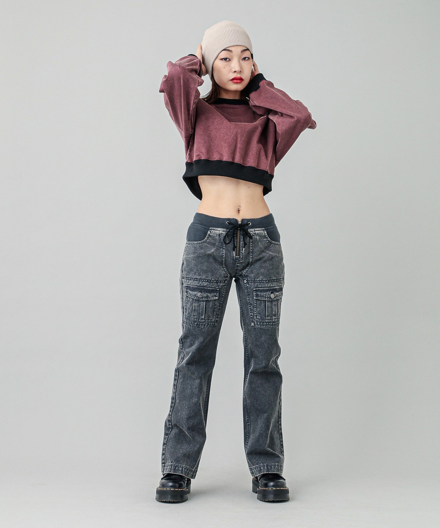 WOVEN CROPPED CREWNECK TOP