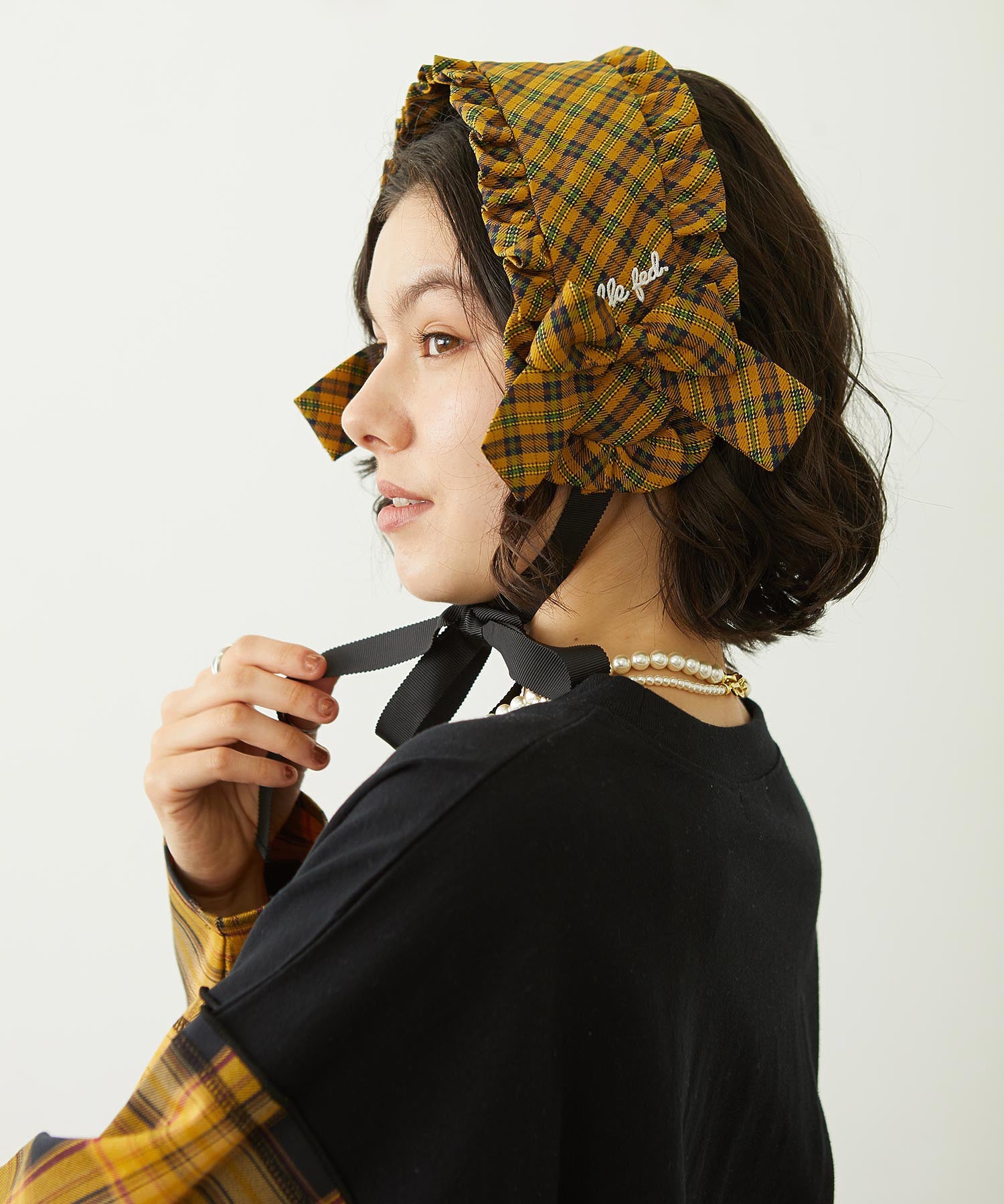 FRILLED TARTAN EARMUFFS