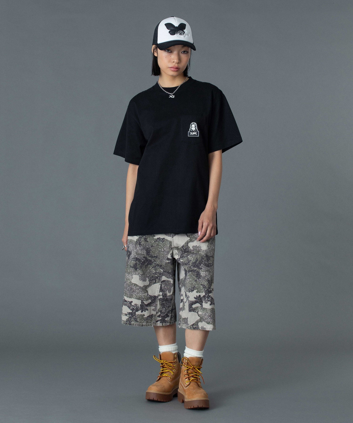 BUTTERFLY PATCH TRUCKER CAP