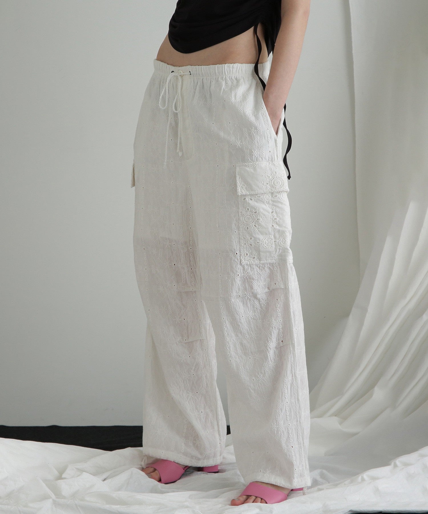 レースカーゴパンツ