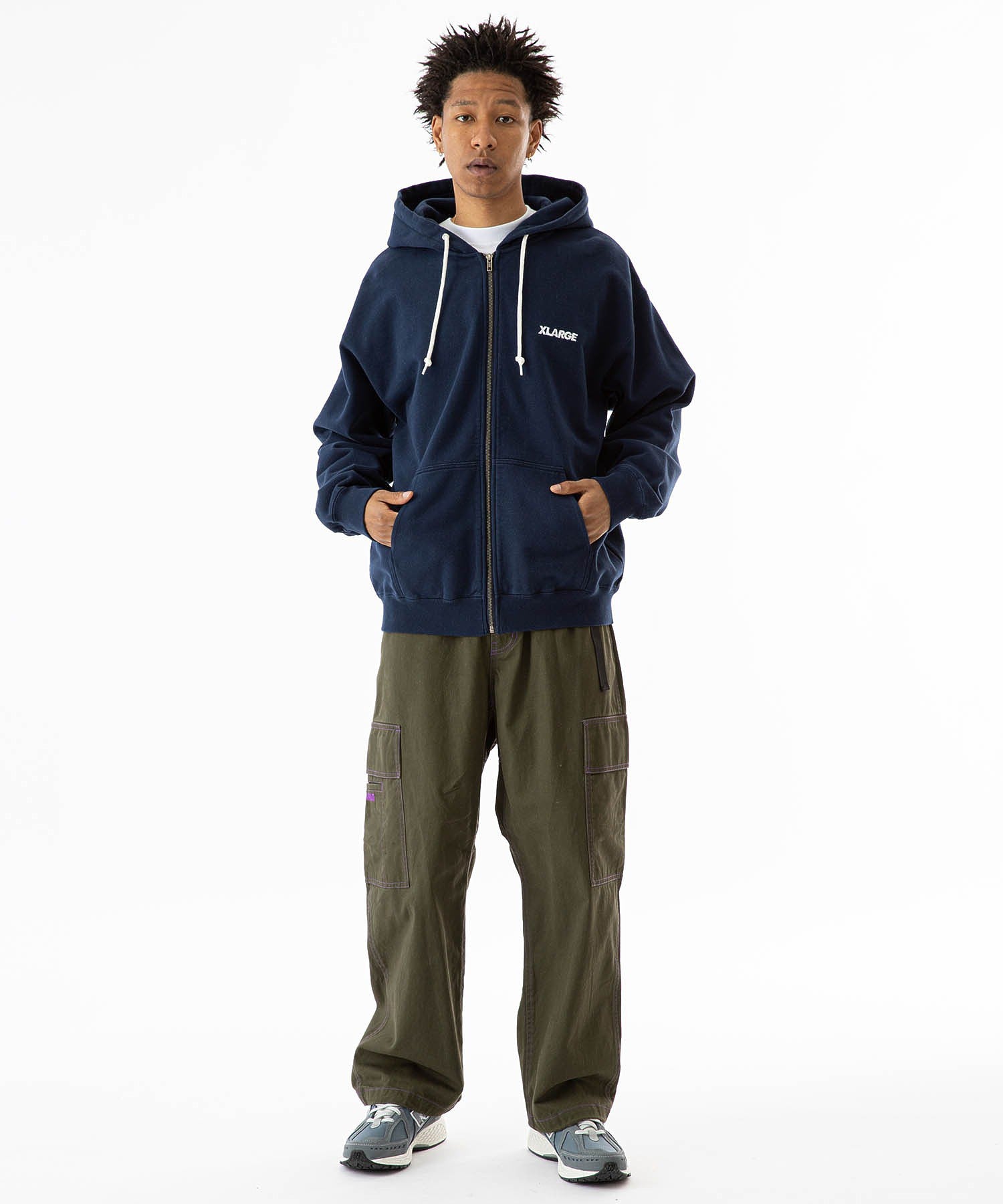 STANDARD LOGO ZIP HOODED SWEATSHIRT