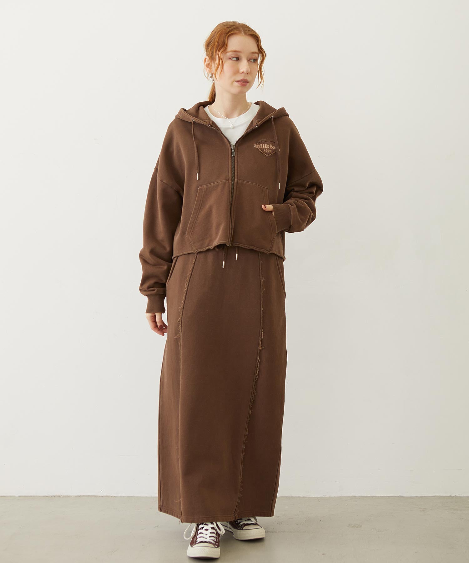 HEART MOTIF FADED CROPPED ZIP UP HOODIE