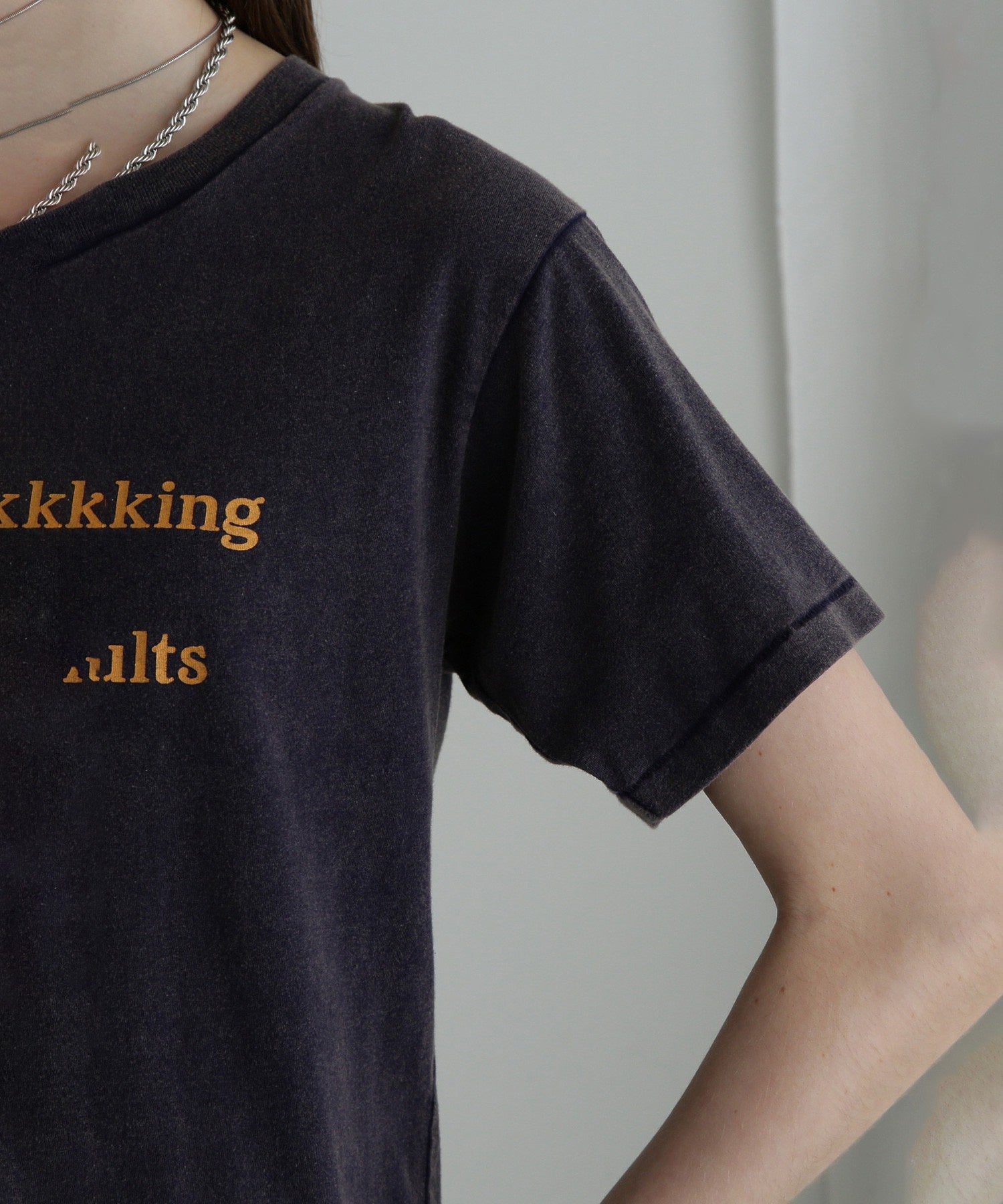 <WEBメディア掲載>ロゴTシャツ