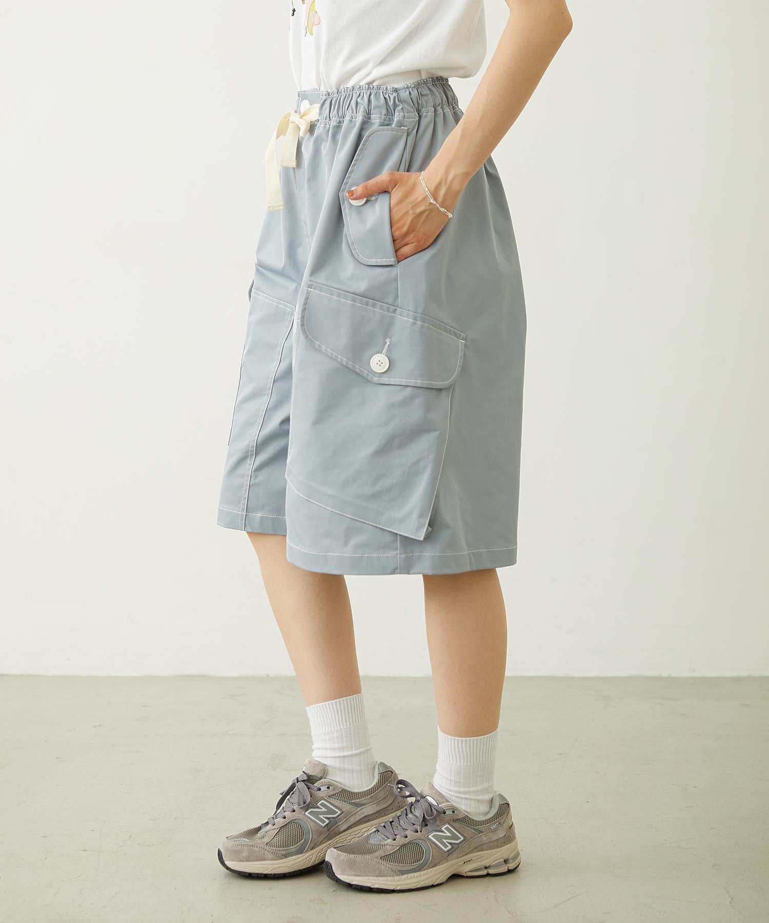 BIG POCKET CARGO HALF SHORTS