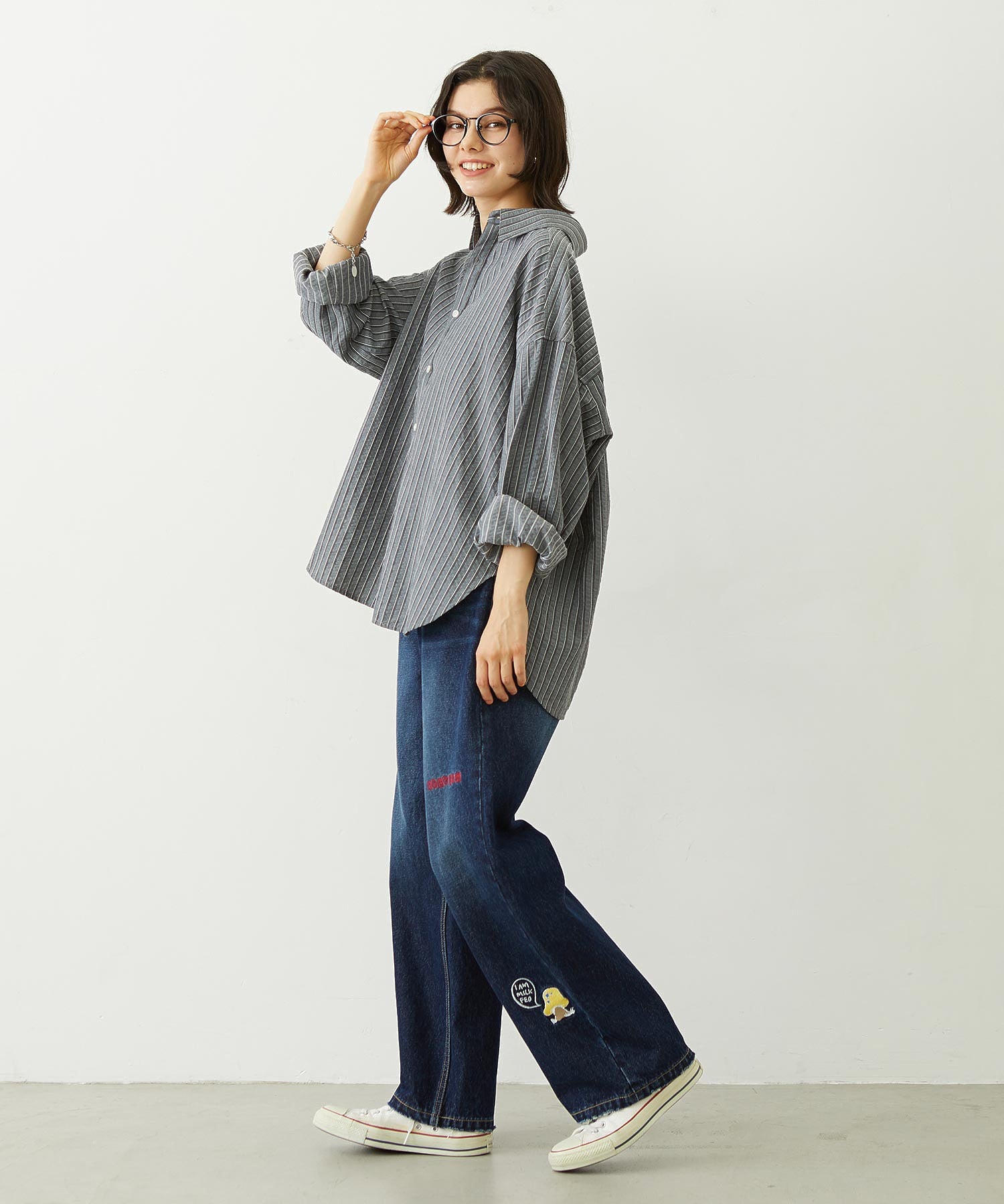 DOODLE EMBROIDERED DENIM PANTS