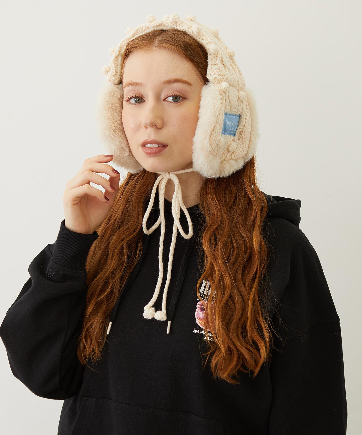CABLE KNIT EARMUFFS