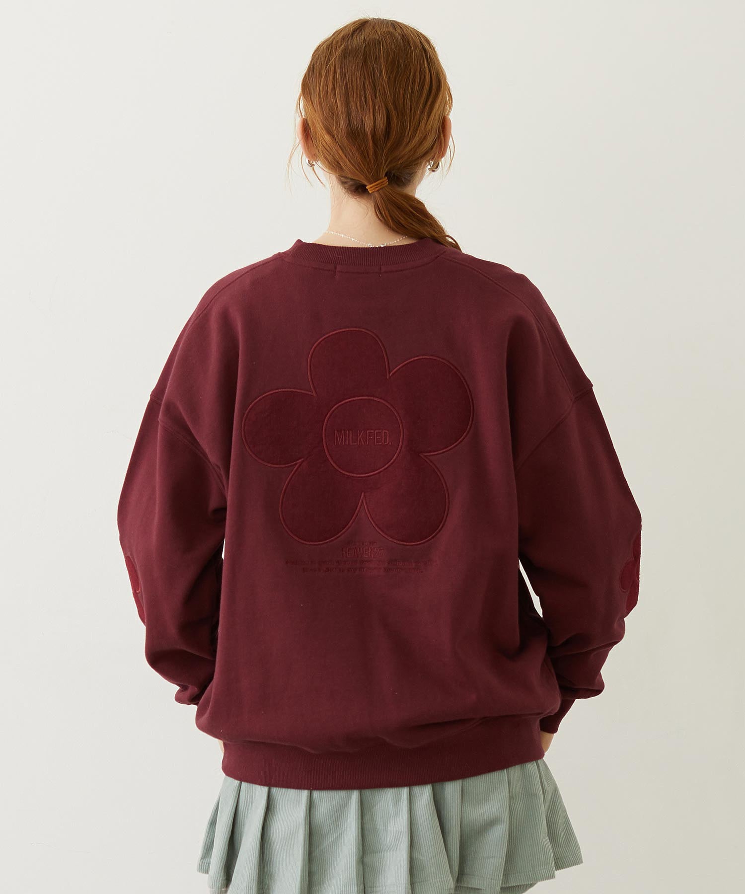 FLOWER ELBOW PATCH SWEAT TOP