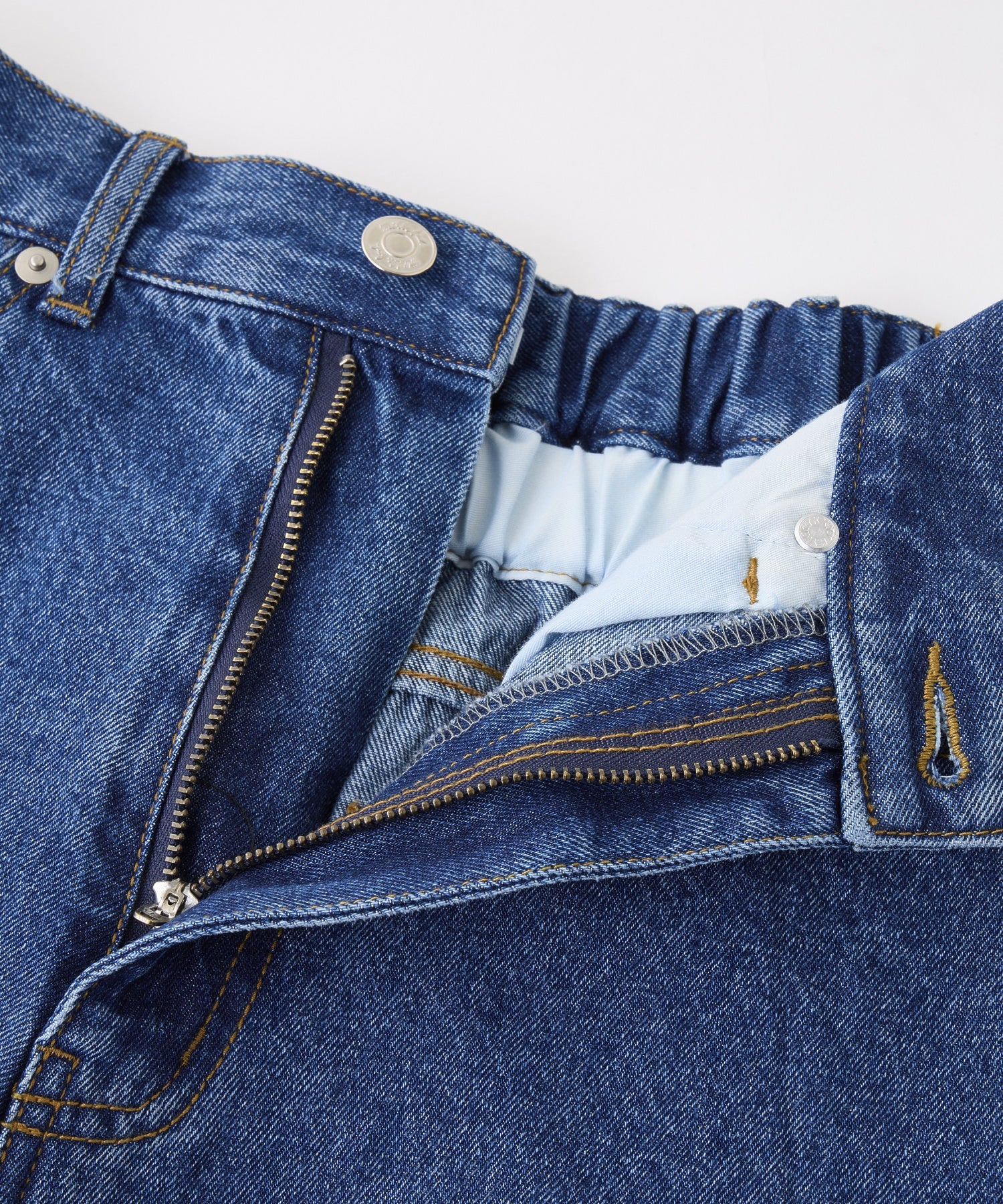 COOPER HEART DENIM SHORT PANTS