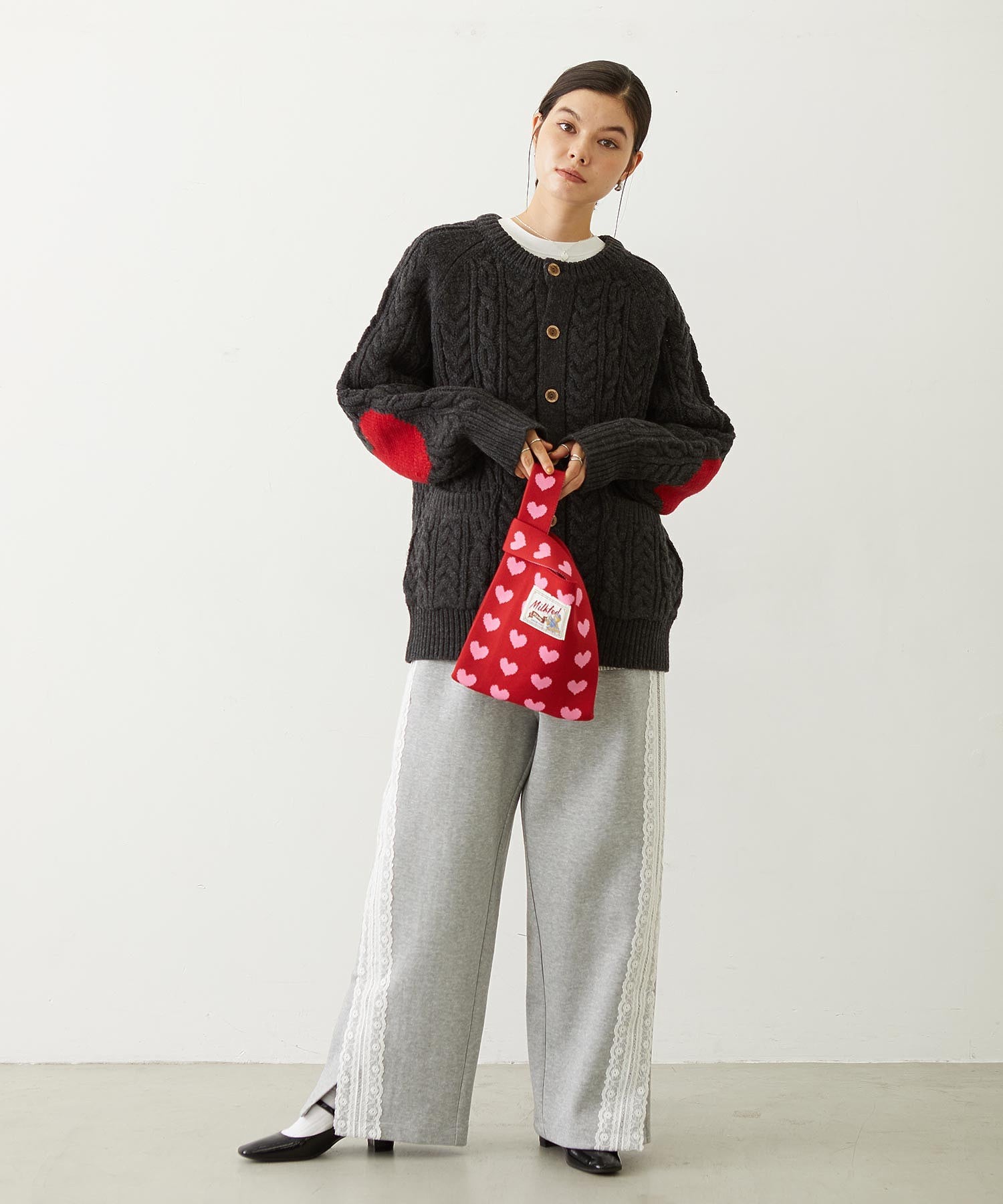 HEART ELBOW CABLE KNIT CARDIGAN