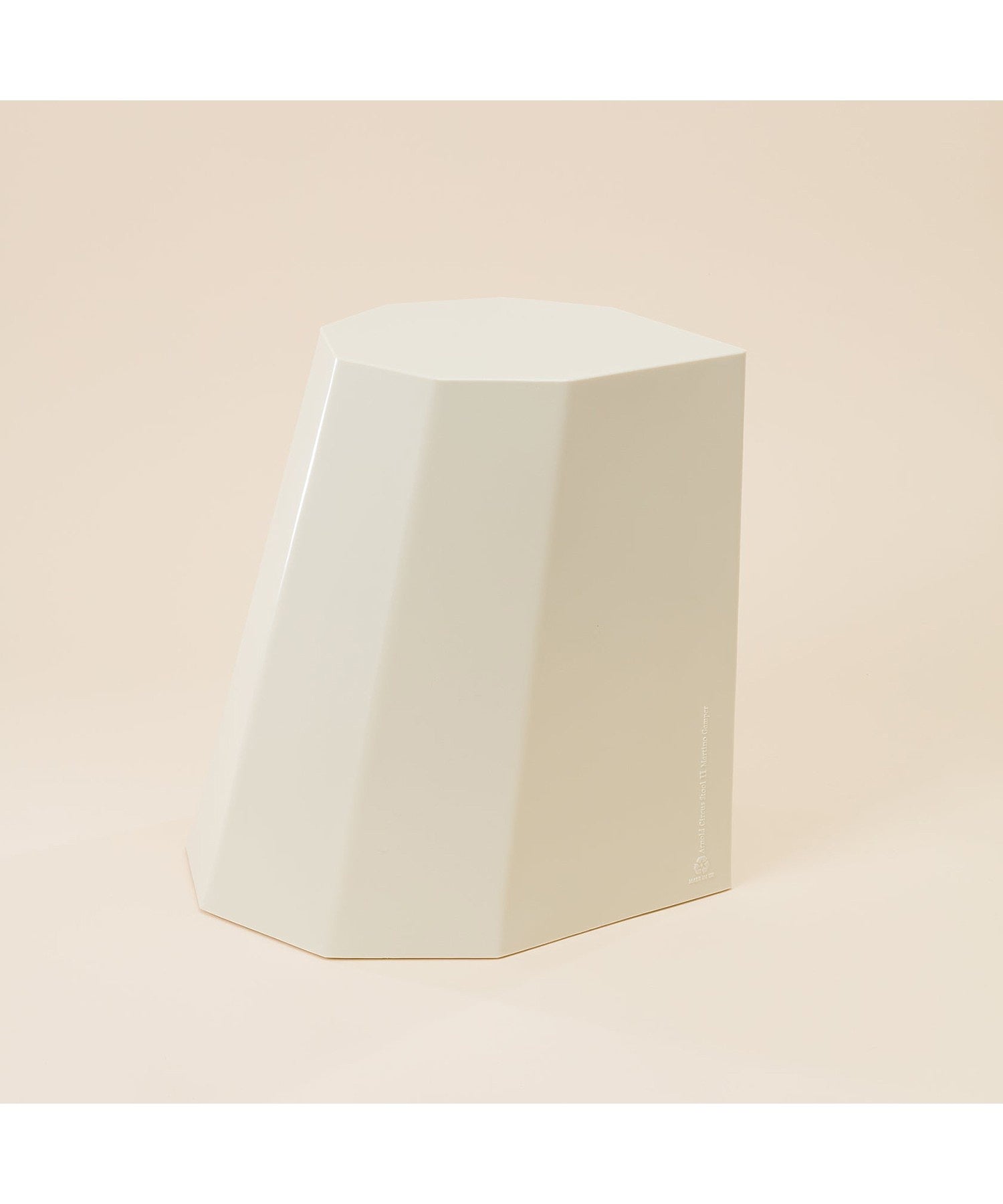 Arnold Circus Stool / Martino Gamper