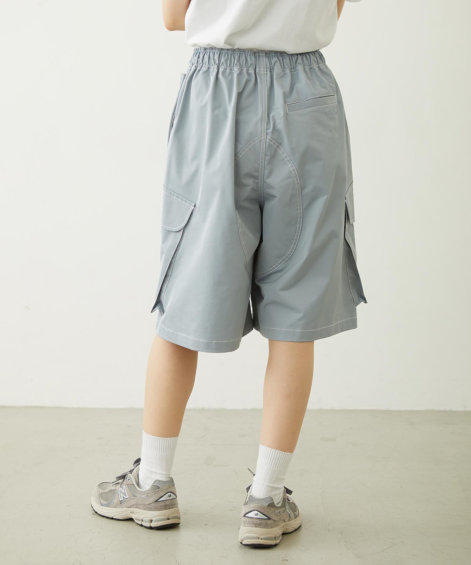 BIG POCKET CARGO HALF SHORTS