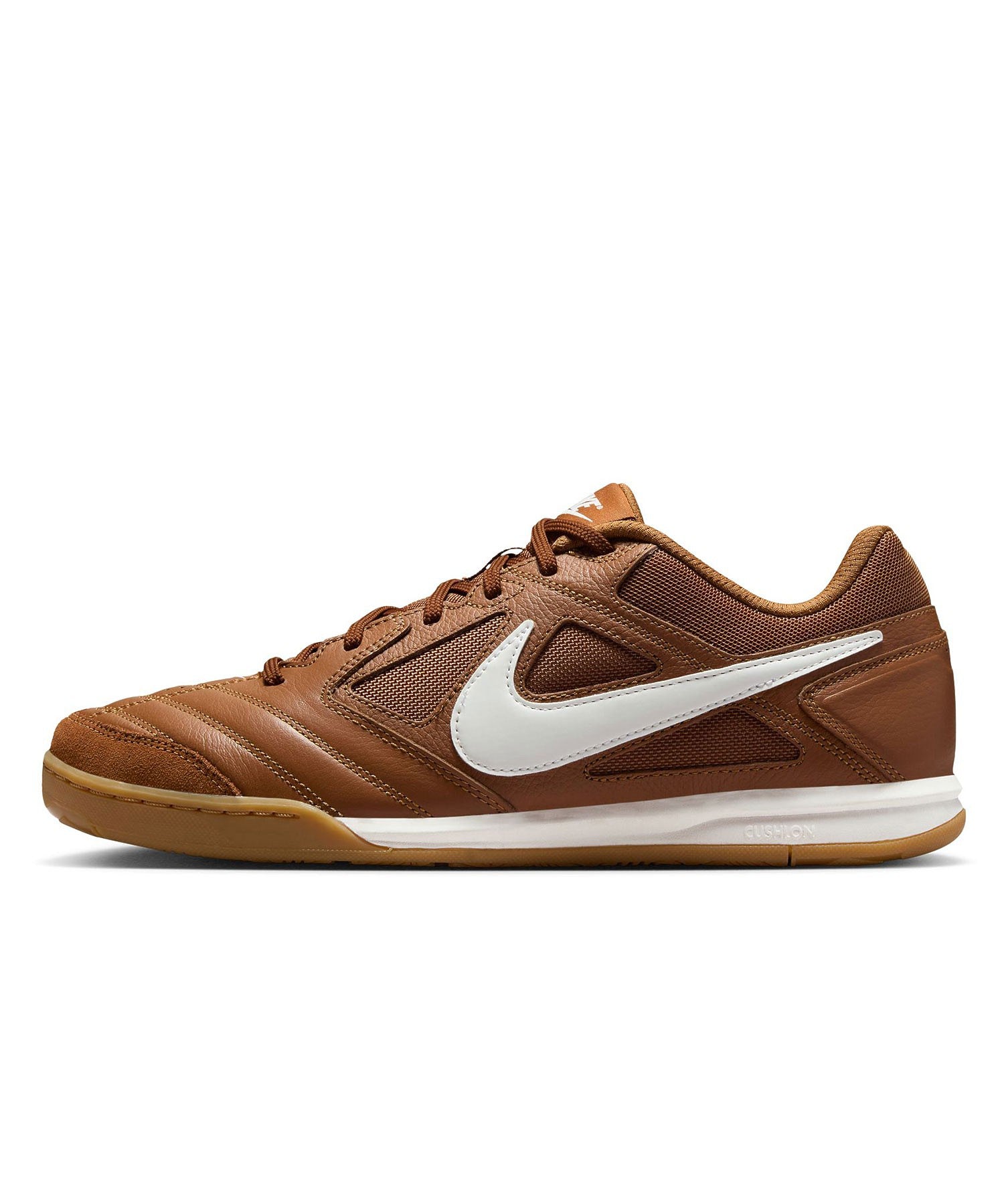 NIKE/GATO