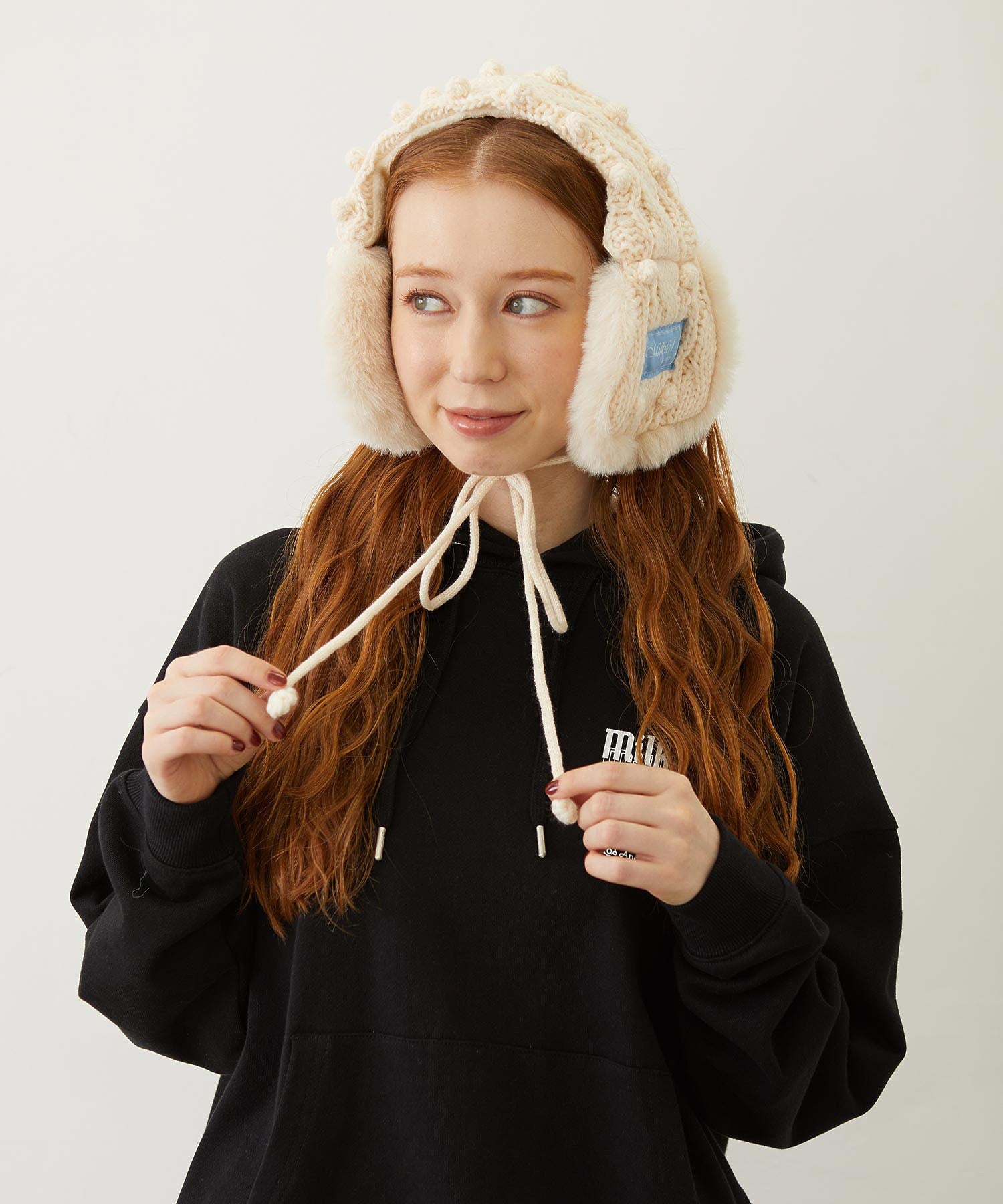CABLE KNIT EARMUFFS