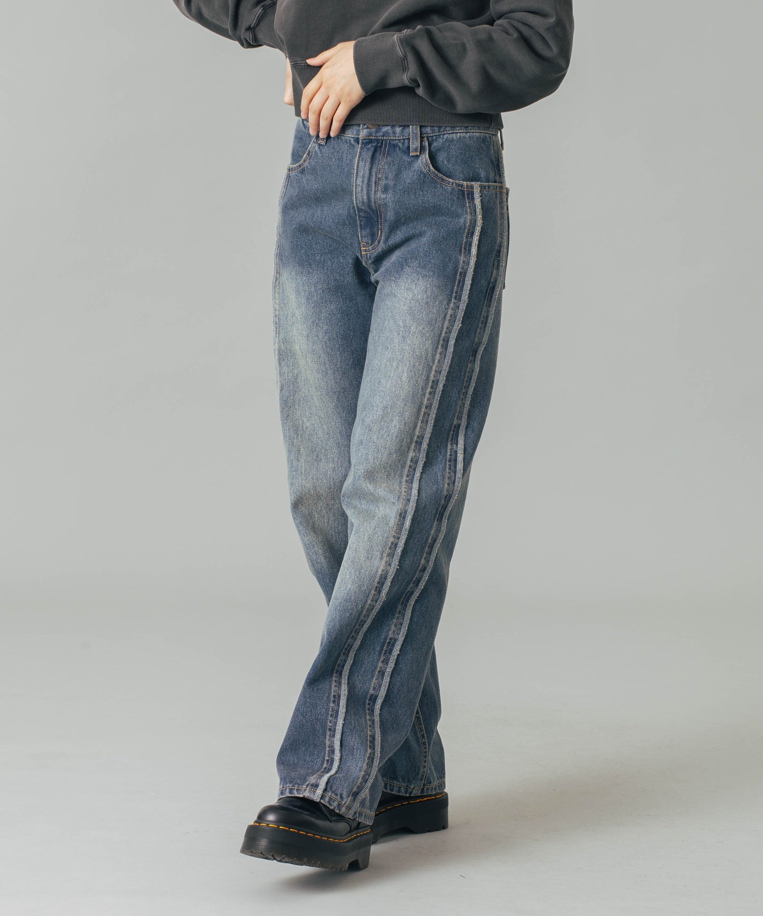 SIDE STRIPE DENIM PANTS