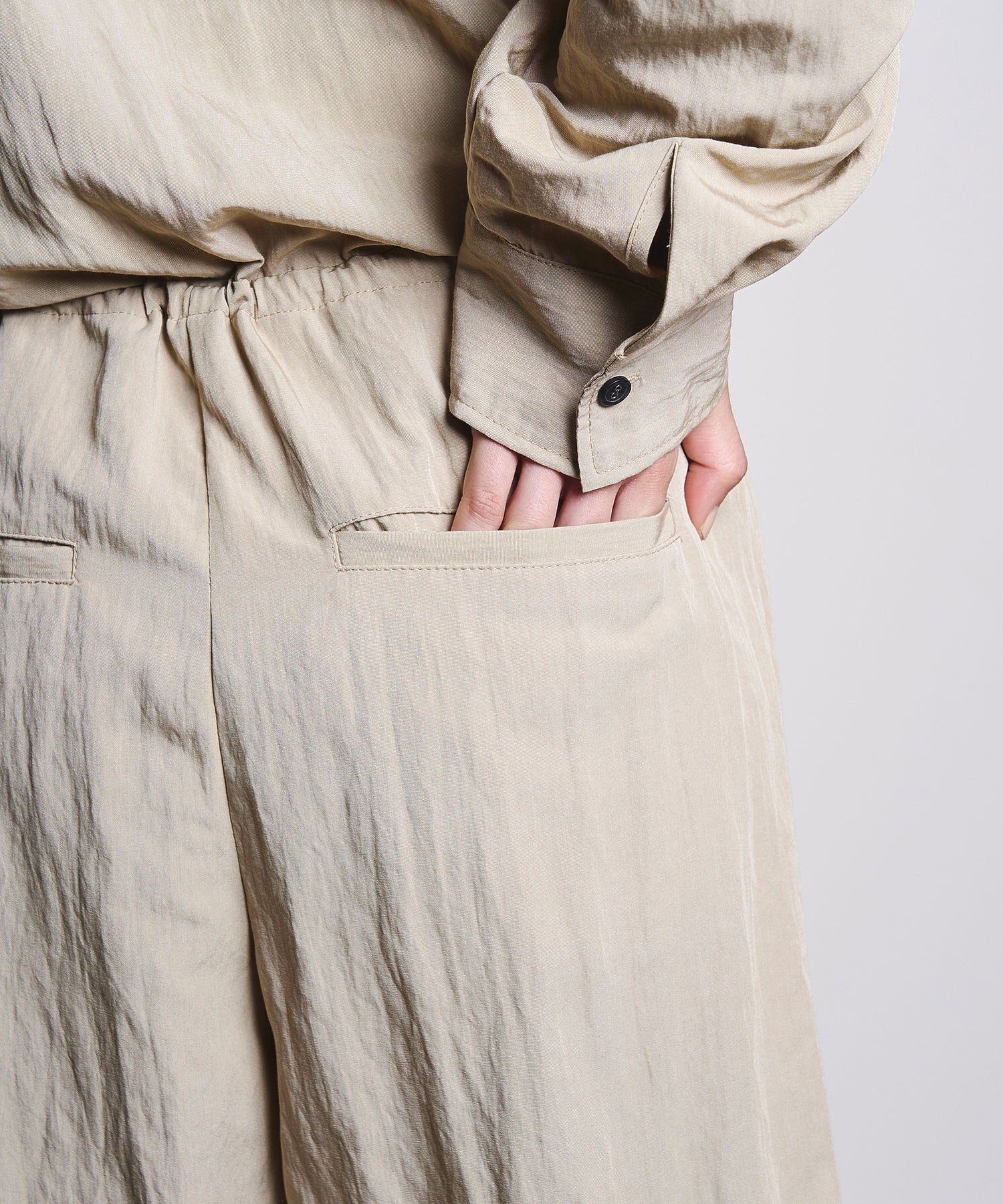 HALF PANTS COMBINAISON