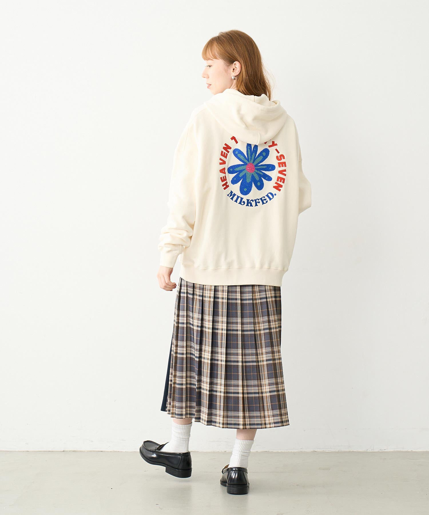 EMBROIDERD FLOWER SWEAT HOODIE